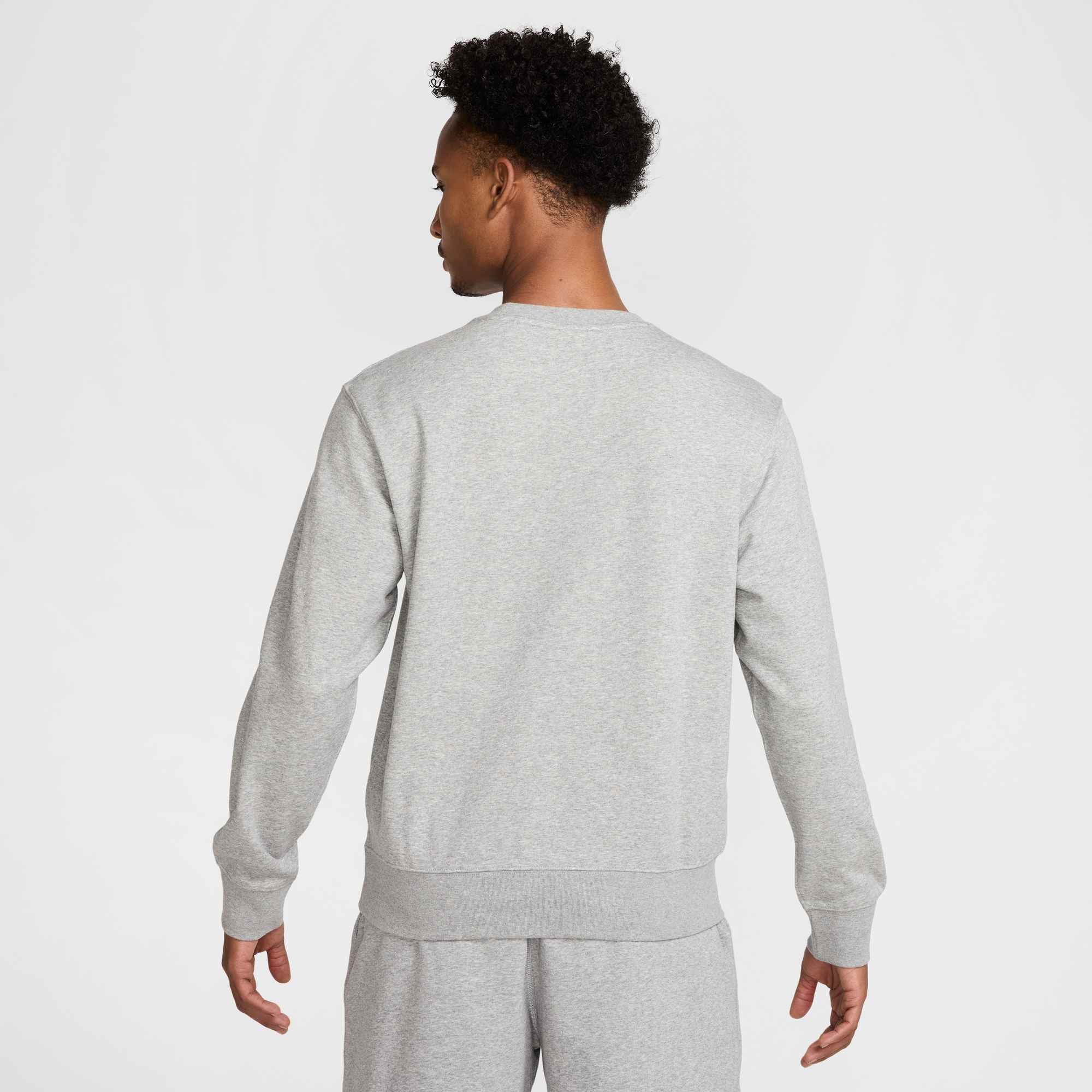 Nike Sportswear T-Shirt M NK CLUB FT CREW für sportliche Aktivitäten und Freizeit, sportlicher Stil