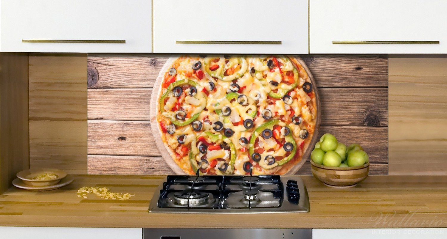 Paprika (1-tlg) Küchenrückwand Italienische Peperoni, Oliven. Käse, mit Pizza Wallario und