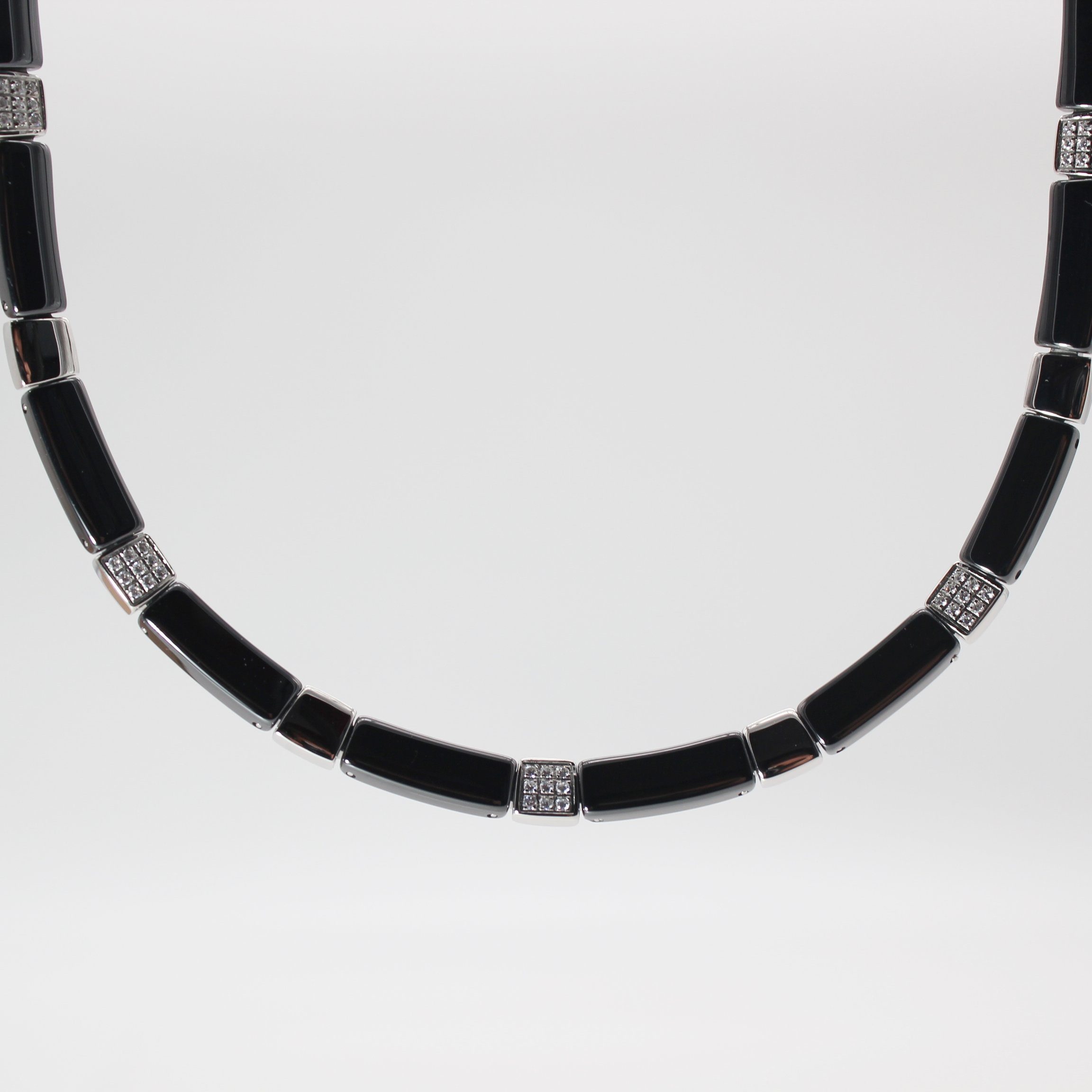 ELLAWIL Collier Kette Collier aus Keramik und Edelstahl Damenkette Schwarz, günstig online kaufen