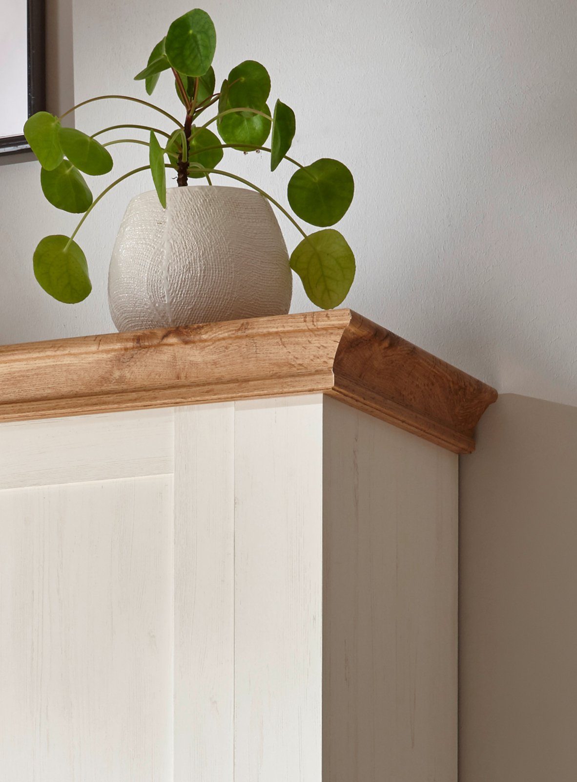 Furn.Design Highboard Hemsby (Anrichte in Pinie weiß mit Wotan Eiche, 148 x 139 cm), Landhausstil