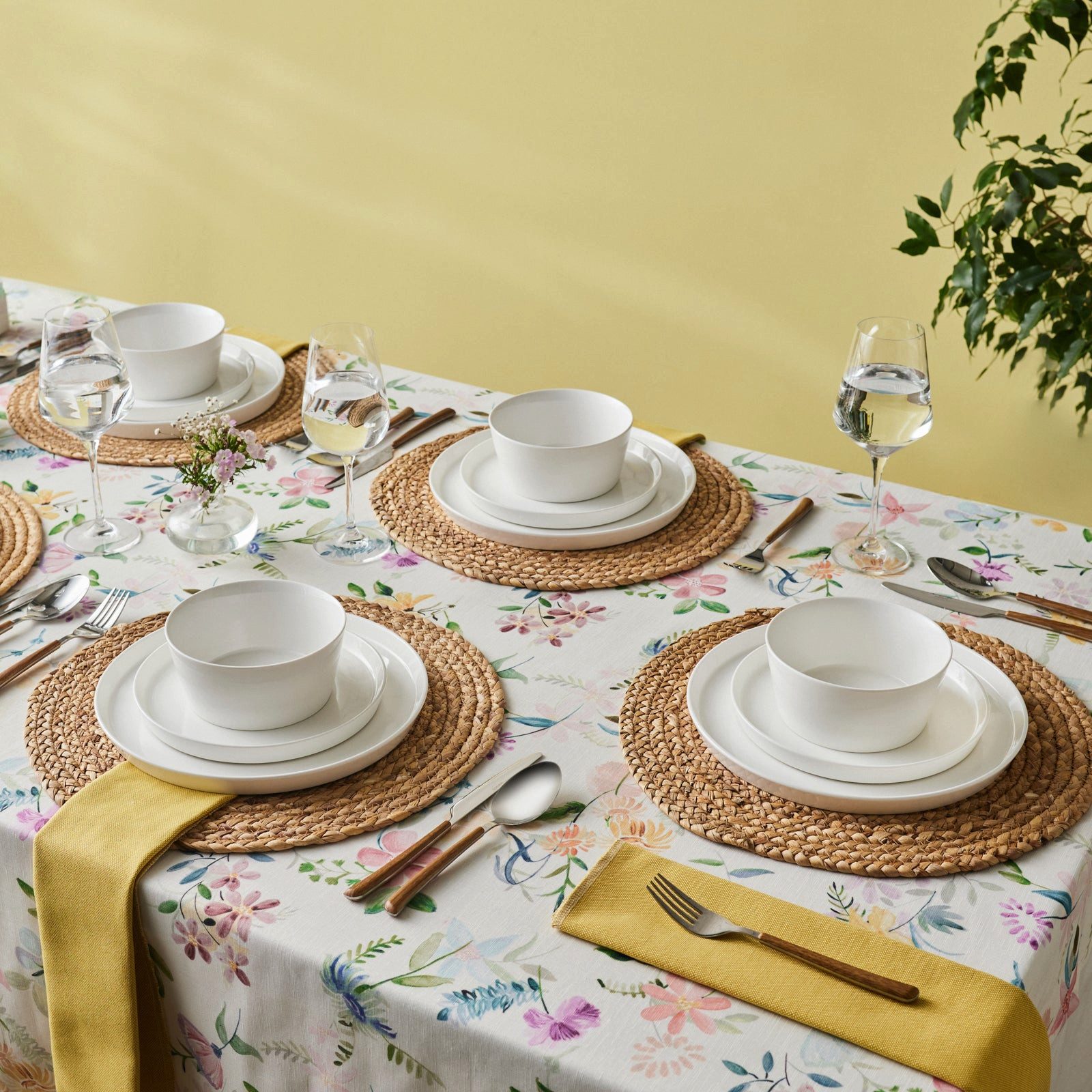 Karaca Geschirr-Set Salvare New Bone Geschirrset 6 Personen 18-teilig Rund (18-tlg), 6 Personen, Bone Porcelain