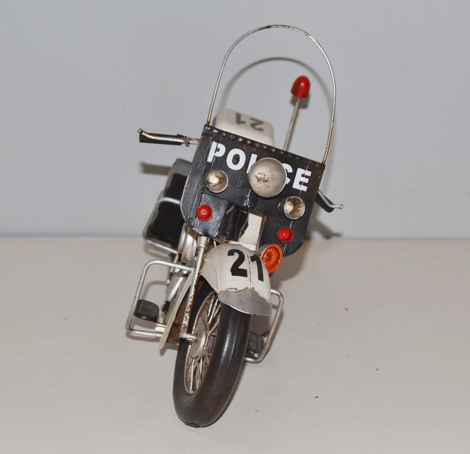 JS GartenDeko Modellmotorrad Blech Modellauto Marke Harley-Davidson Polizei Motorrad L 35 cm