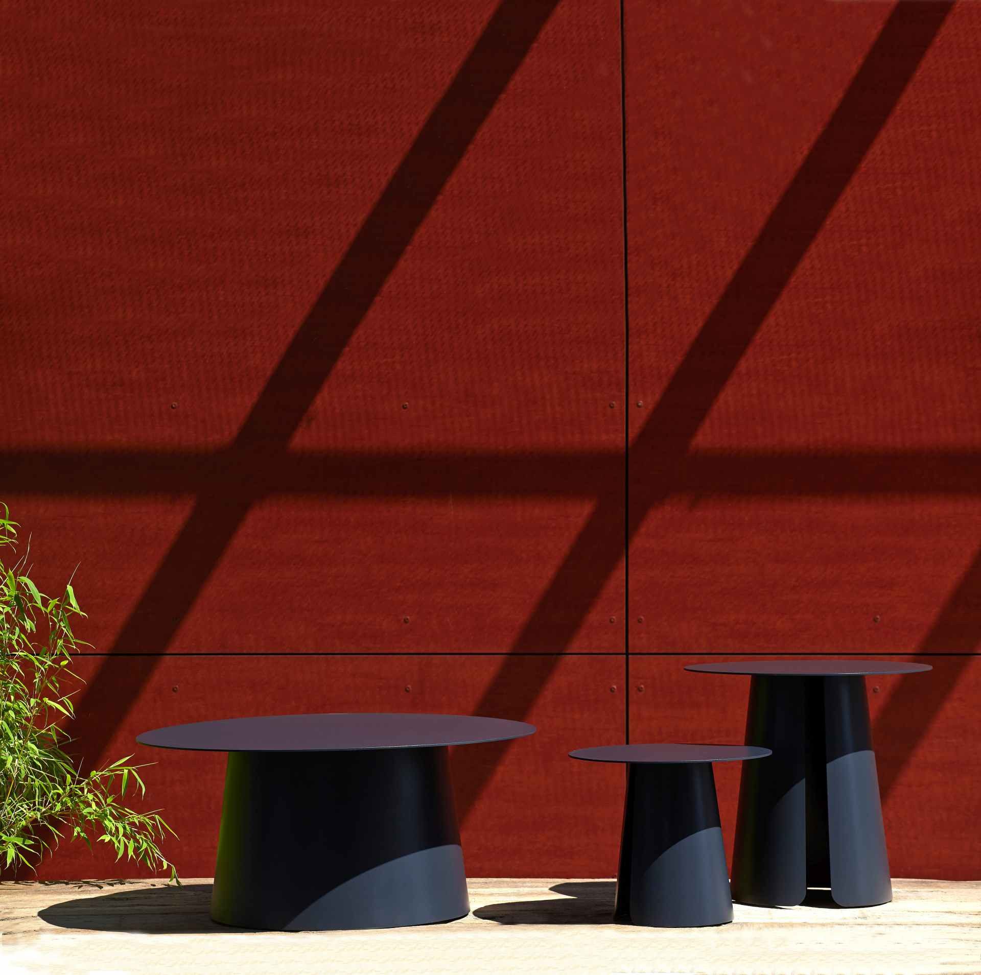 jankurtz Beistelltisch Feel aus Aluminium, Schwarz, Ø 50 cm