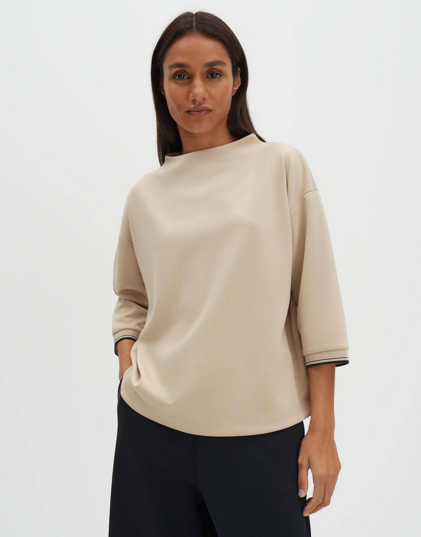 someday Sweatshirt UTALBA DETAIL Regular aus Viskose Mix gerader Schnitt, lockere Passform, farblich abgesetzte Rippbündchen