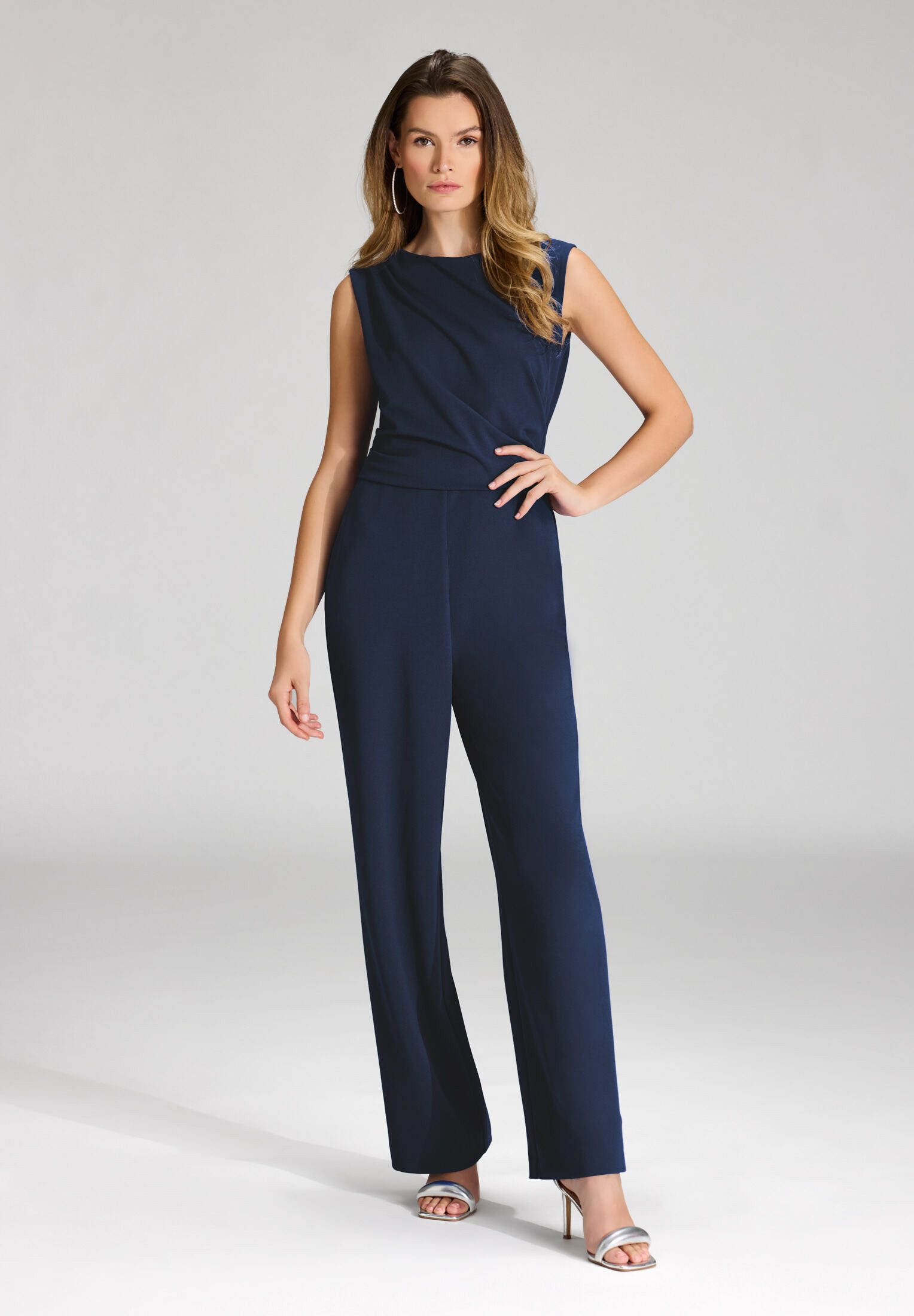 SWING Jumpsuit - Jumpsuit aus Crepe Jersey mit Drapierung Oberteil in figurbetonter Passform