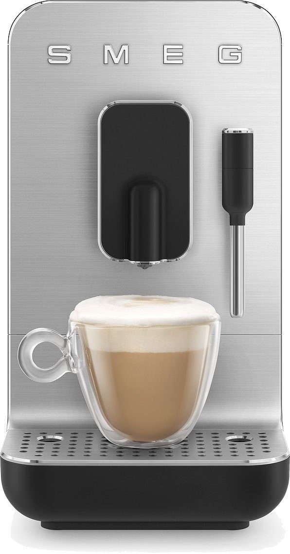 Smeg Kaffeevollautomat BCC02BLMEU, Herausnehmbare Schwarz Brüheinheit
