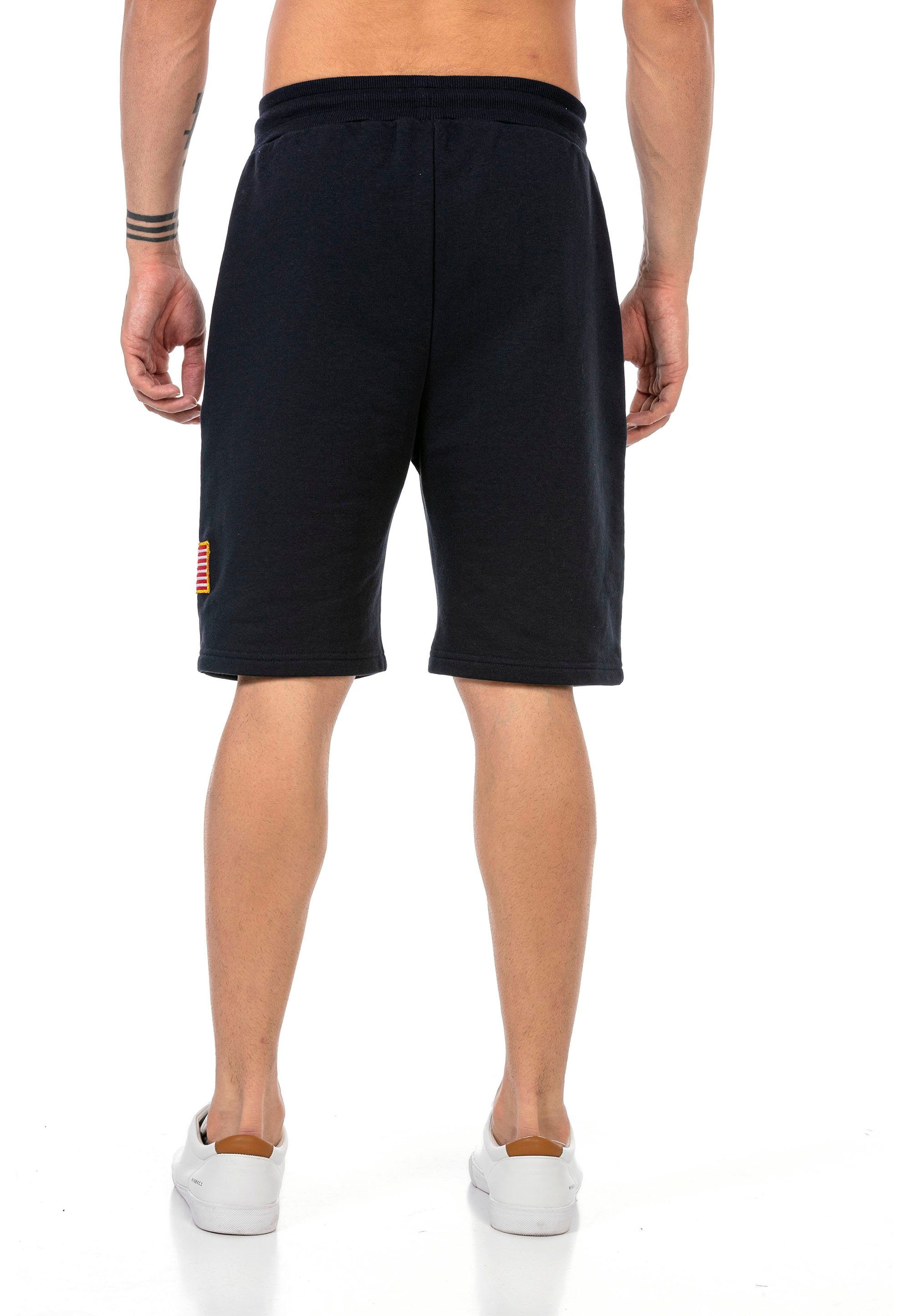 RedBridge Shorts Plano mit gesticktem NASA-Motiv
