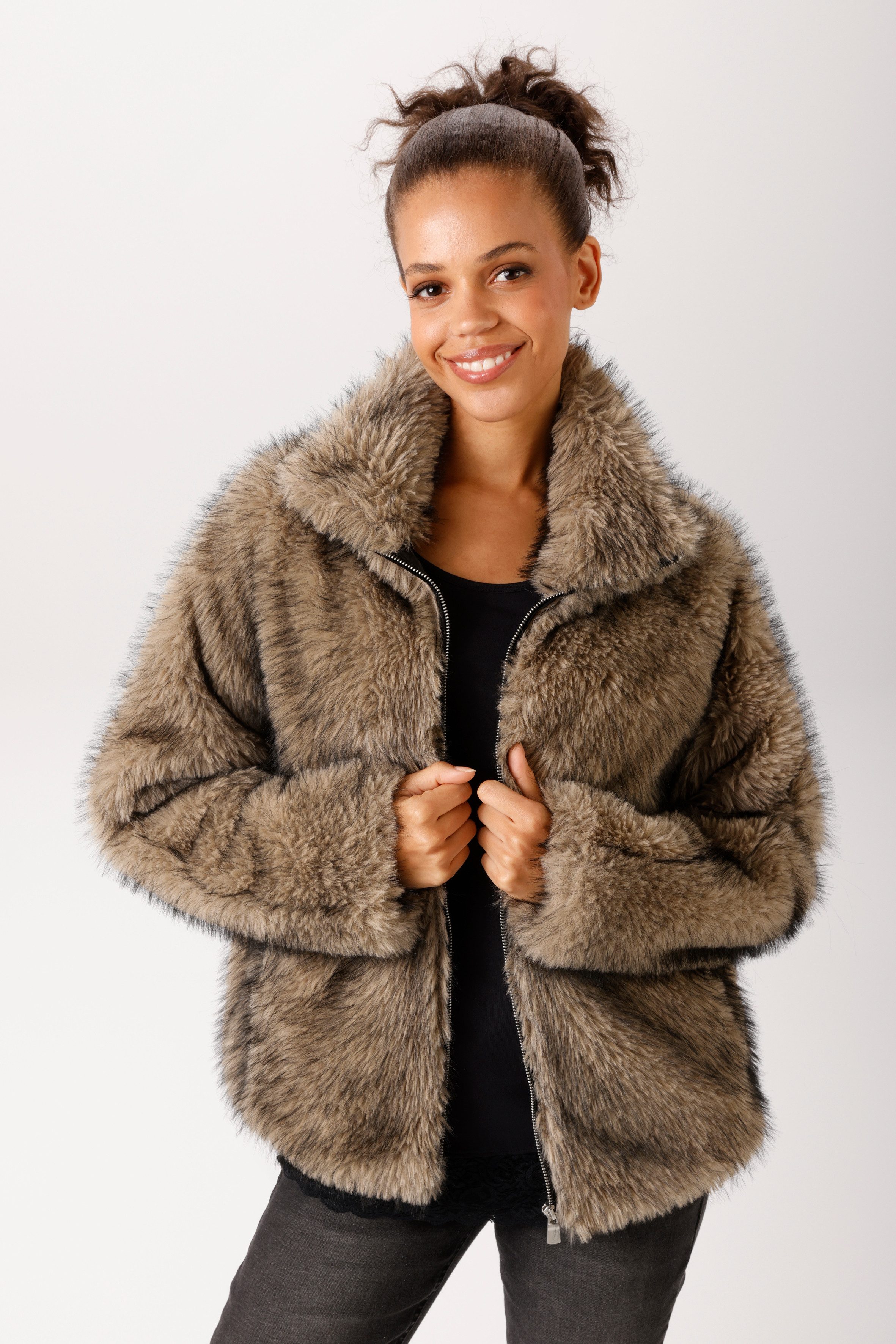 Aniston CASUAL Fellimitatjacke in effektvoller Optik - NEUE KOLLEKTION