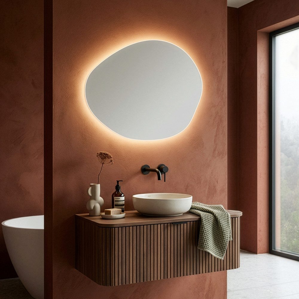 HOME DELUXE LED-Lichtspiegel MAY asymmetrisch, Größenauswahl, LED-Wandspiegel, Badezimmerspiegel, Badspiegel mit Beleuchtung