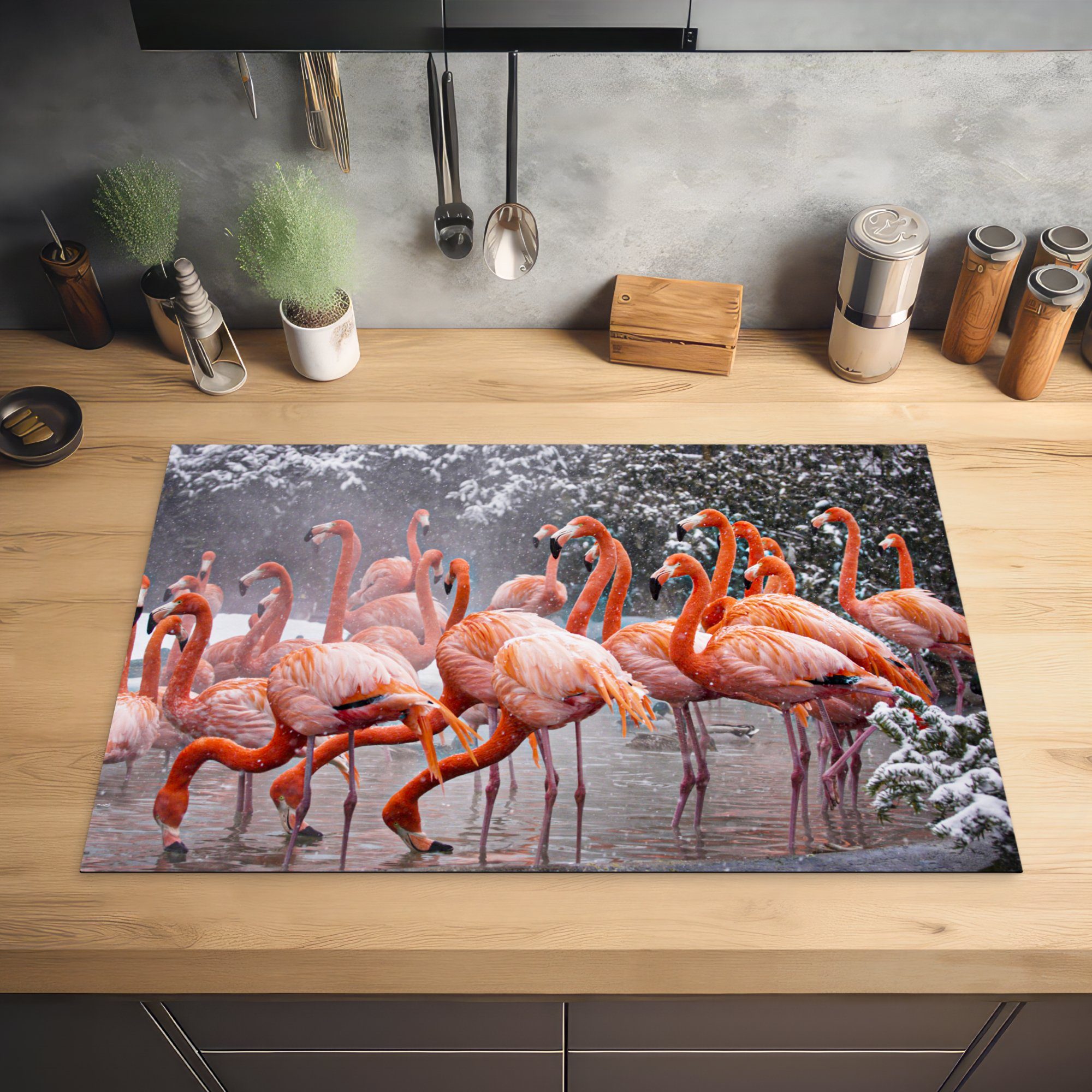 für küche, Herdblende-/Abdeckplatte Flamingo Schutz Ceranfeldabdeckung die cm, (1 - MuchoWow Induktionskochfeld Vinyl, tlg), Schnee Wasser, 81x52 -