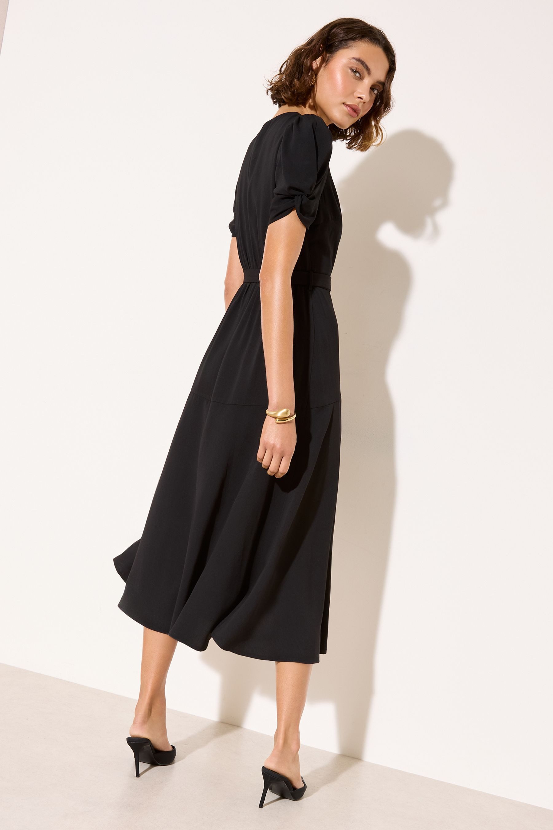 Friends Like These Midikleid Friends Like These Kurzarm-Midikleid, Regular günstig online kaufen