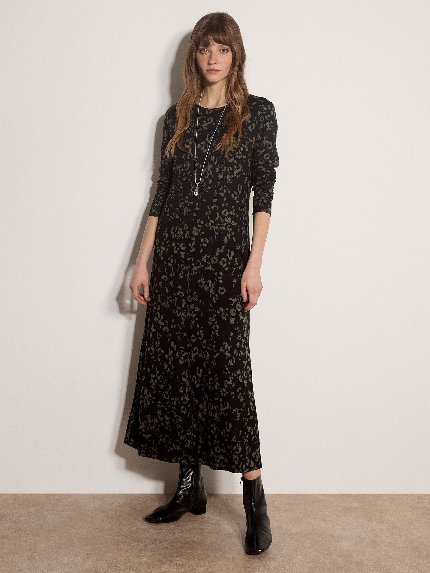Apricot Strickkleid Langes Jerseykleid mit Leopardenmuster