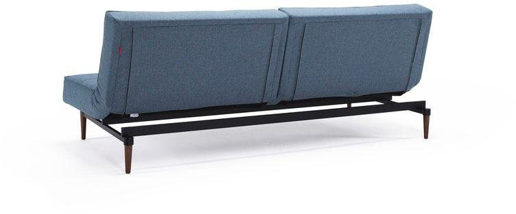 INNOVATION LIVING ™ Schlafsofa Splitback, mit dunklen Styletto Beinen, in skandinavischen  Design