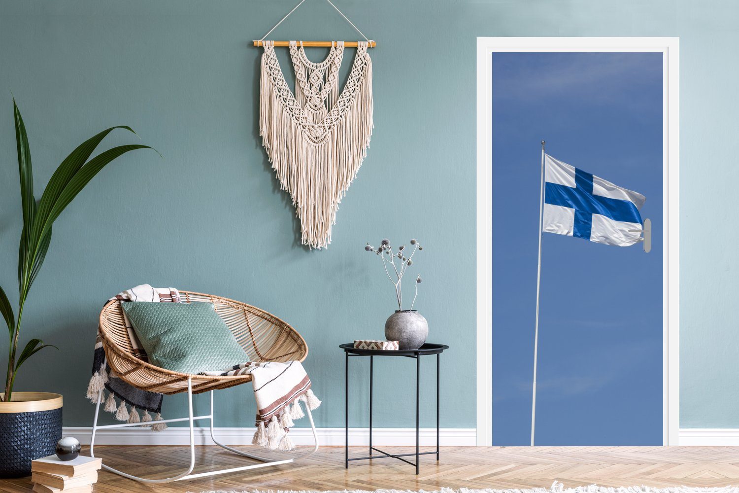 Tür, Türtapete Die mit Flagge Finnland (1 cm Matt, blauem Fototapete Türaufkleber, von für St), Himmel, 75x205 bedruckt, MuchoWow