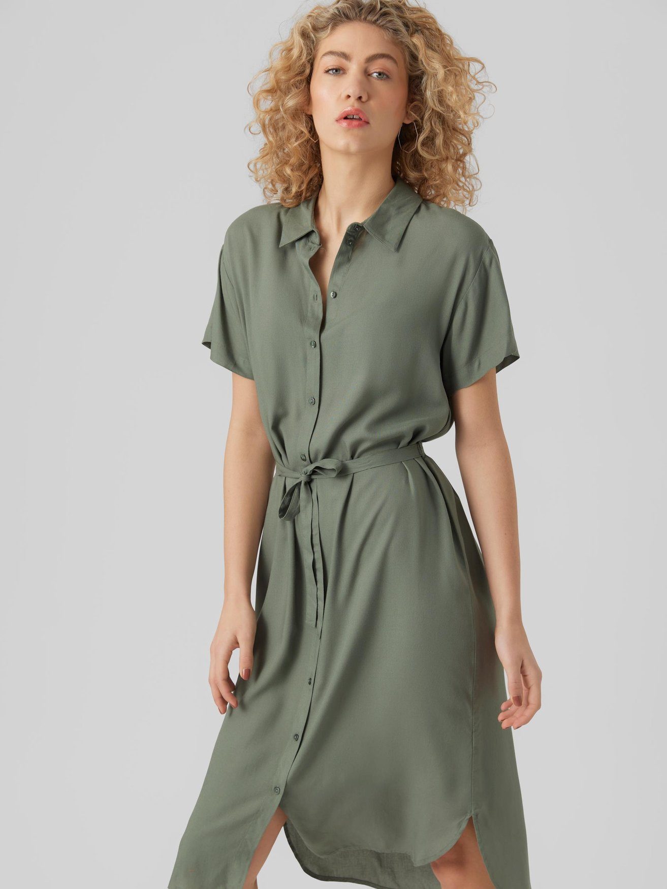 Vero Moda Shirtkleid Leichtes Kurzärmliges Basic Midi Kleid VMBUMPY (lang) 5760 in Grün-2