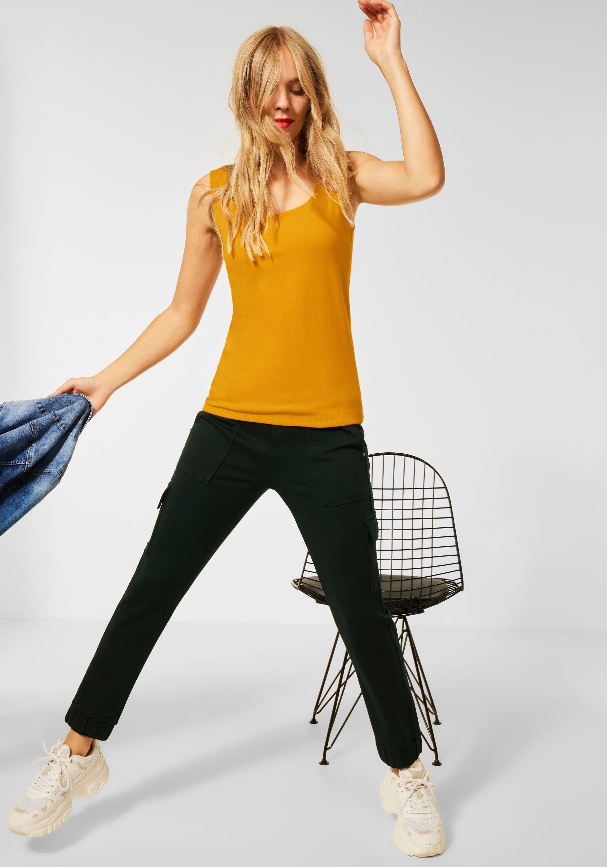 STREET ONE Rundhalsshirt »Style Gania«, das perfekte BasicTop online