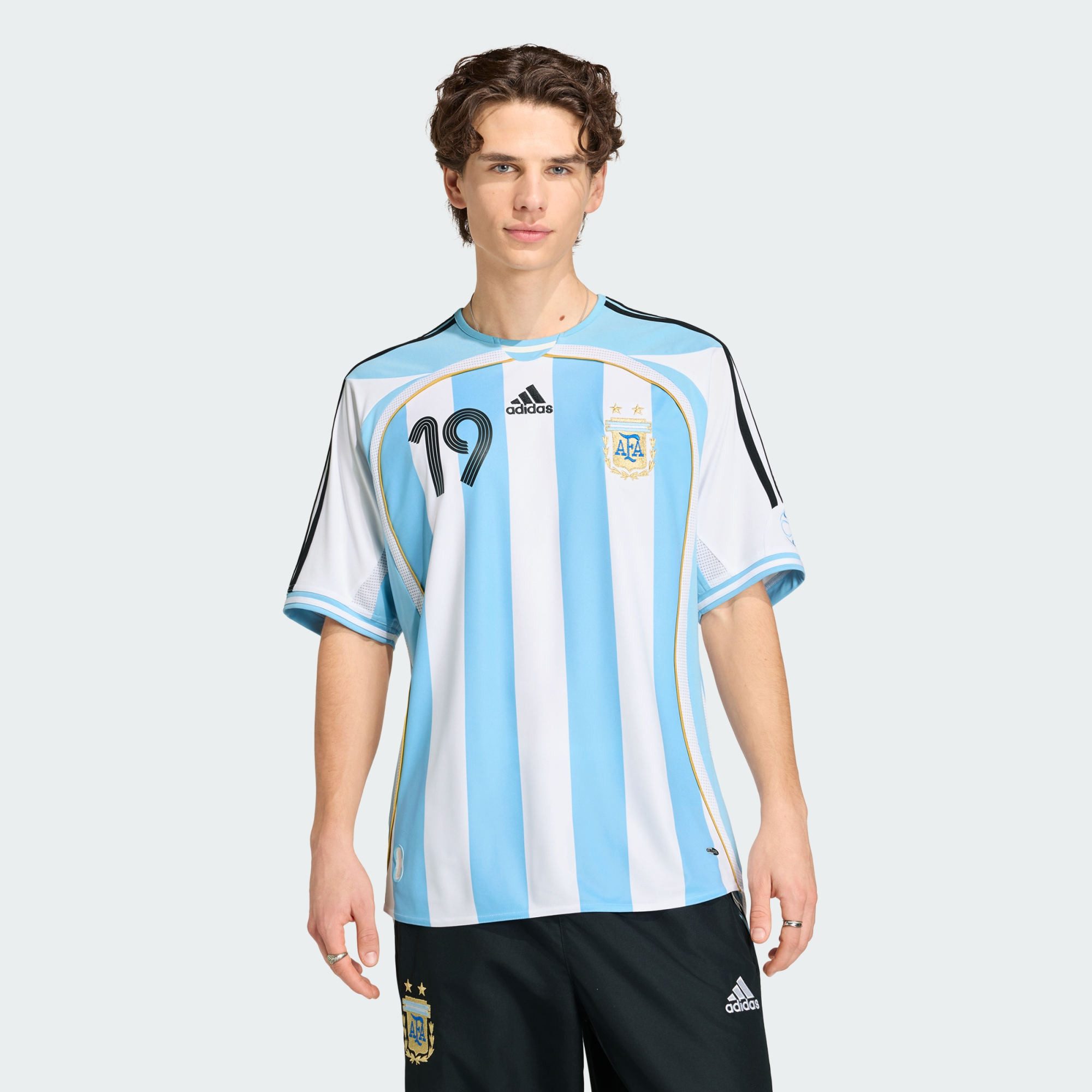 adidas Performance Fußballtrikot ARGENTINIEN 2006 MESSI HEIMTRIKOT (1-tlg) günstig online kaufen