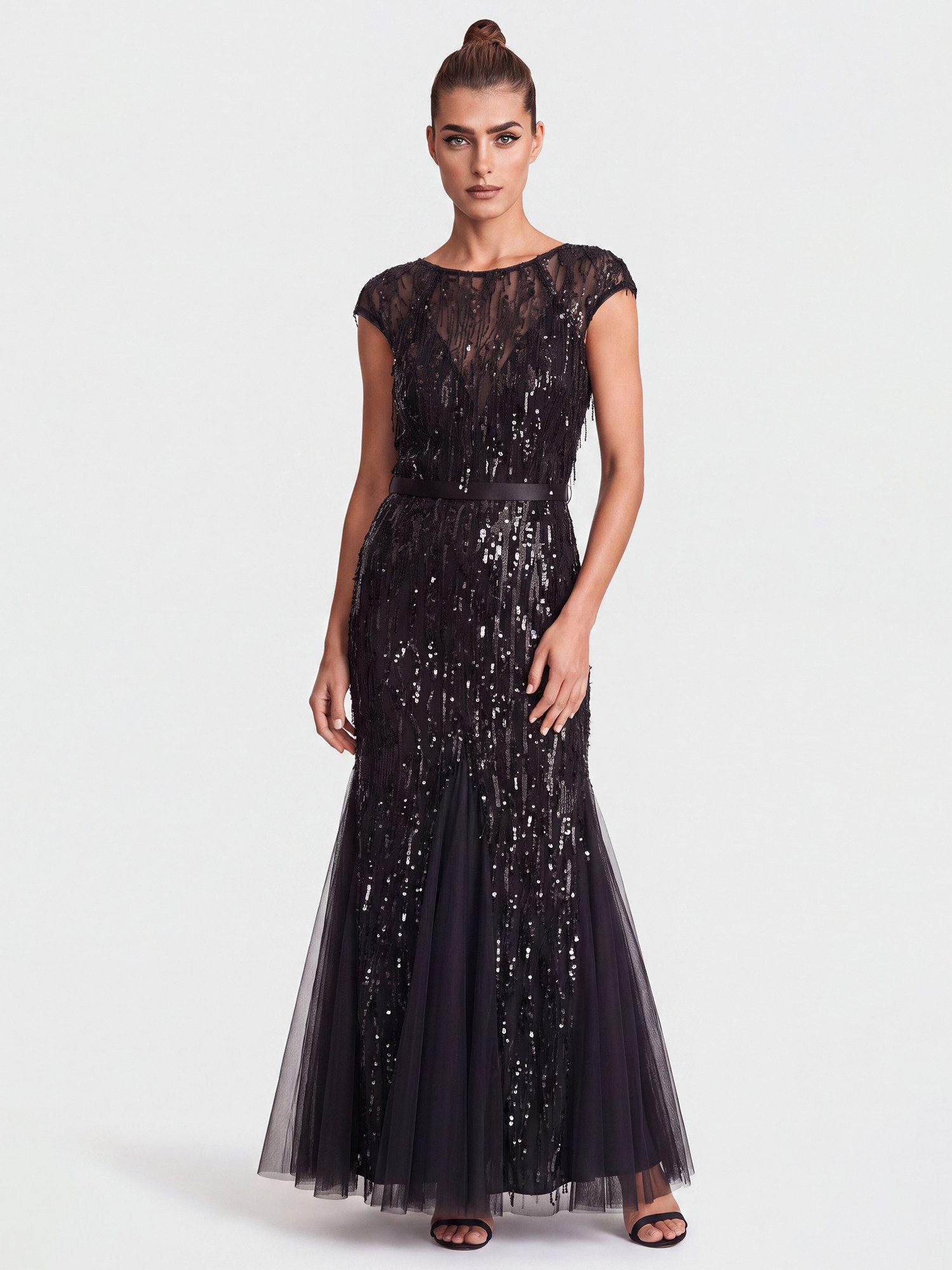 Apart Abendkleid mit Paillettenstickerei und Tüll-Godets