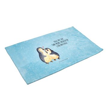 Mr. & Mrs. Panda Handtuch Pinguin umarmend - Eisblau - Geschenk, Liebesgeschenk, Umarmung verli, (1-St)
