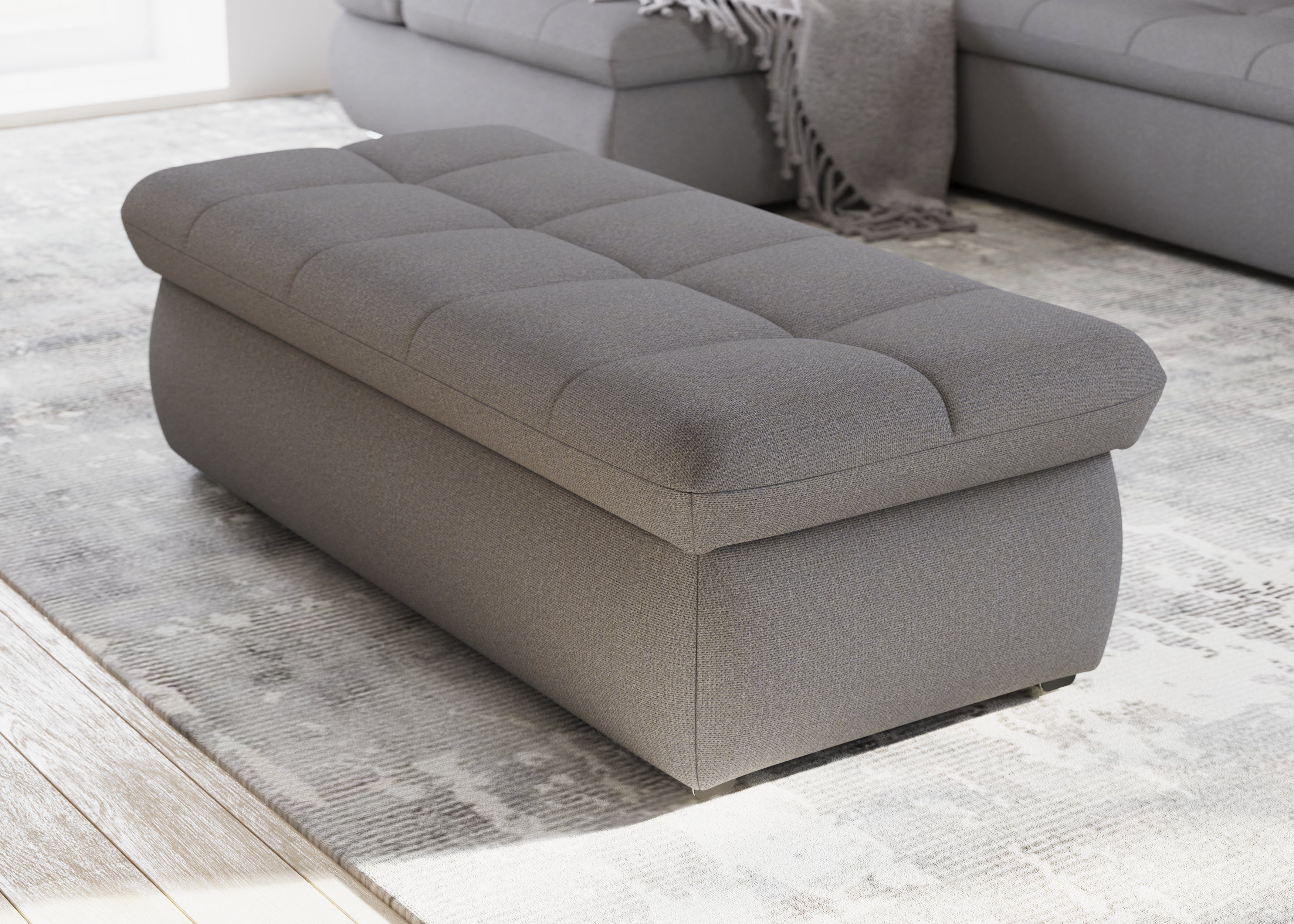 DOMO collection Polsterhocker MORIC 136x64 cm, praktisch und komfortabel, inklusive Stauraum