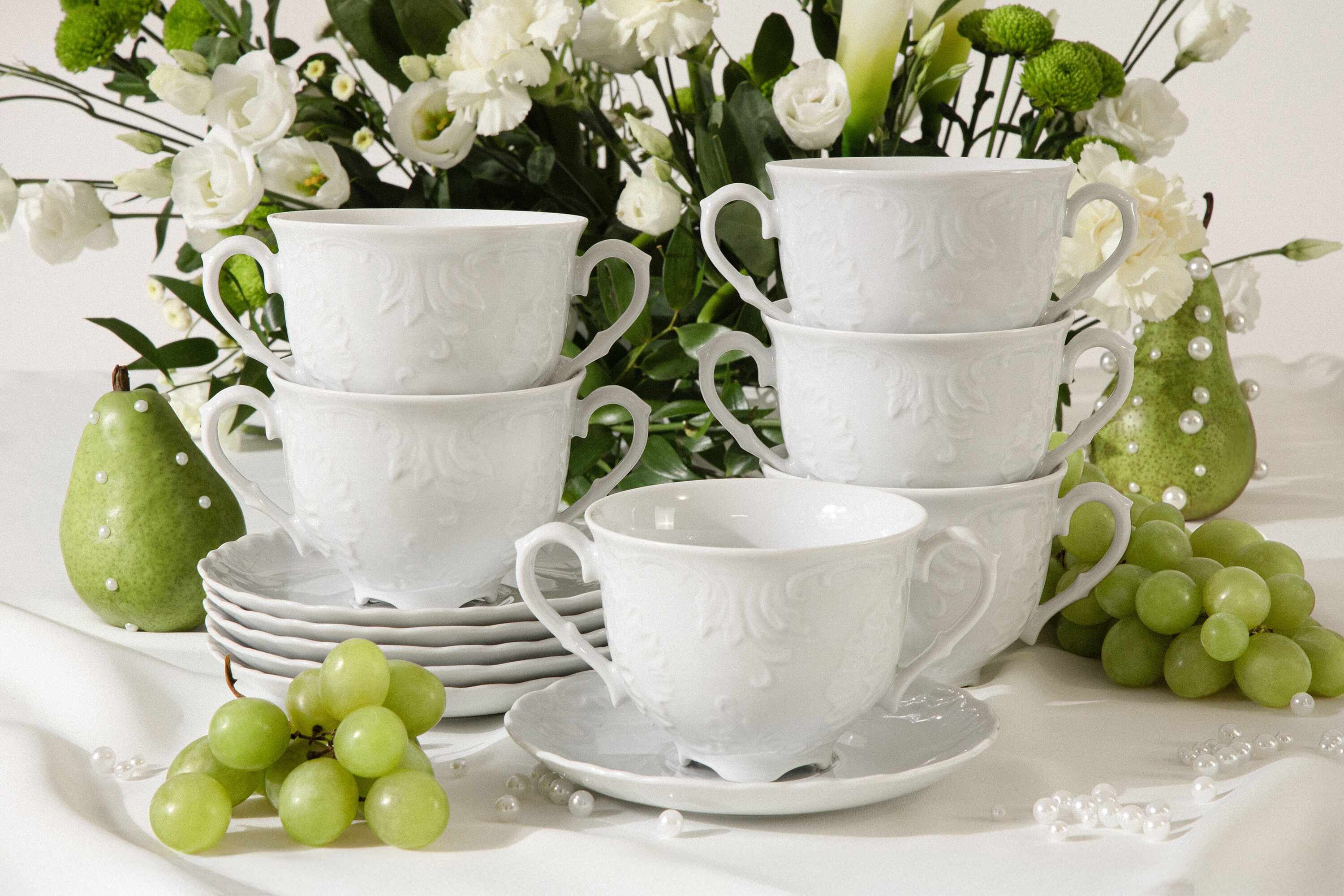 KONSIMO® Suppenschüssel CMIELOW ROCOCO Suppenschale mit Untertasse, Porzellan, (12-tlg), Hochwertiges Premium-Porzellan, mit eleganten Verzierungen