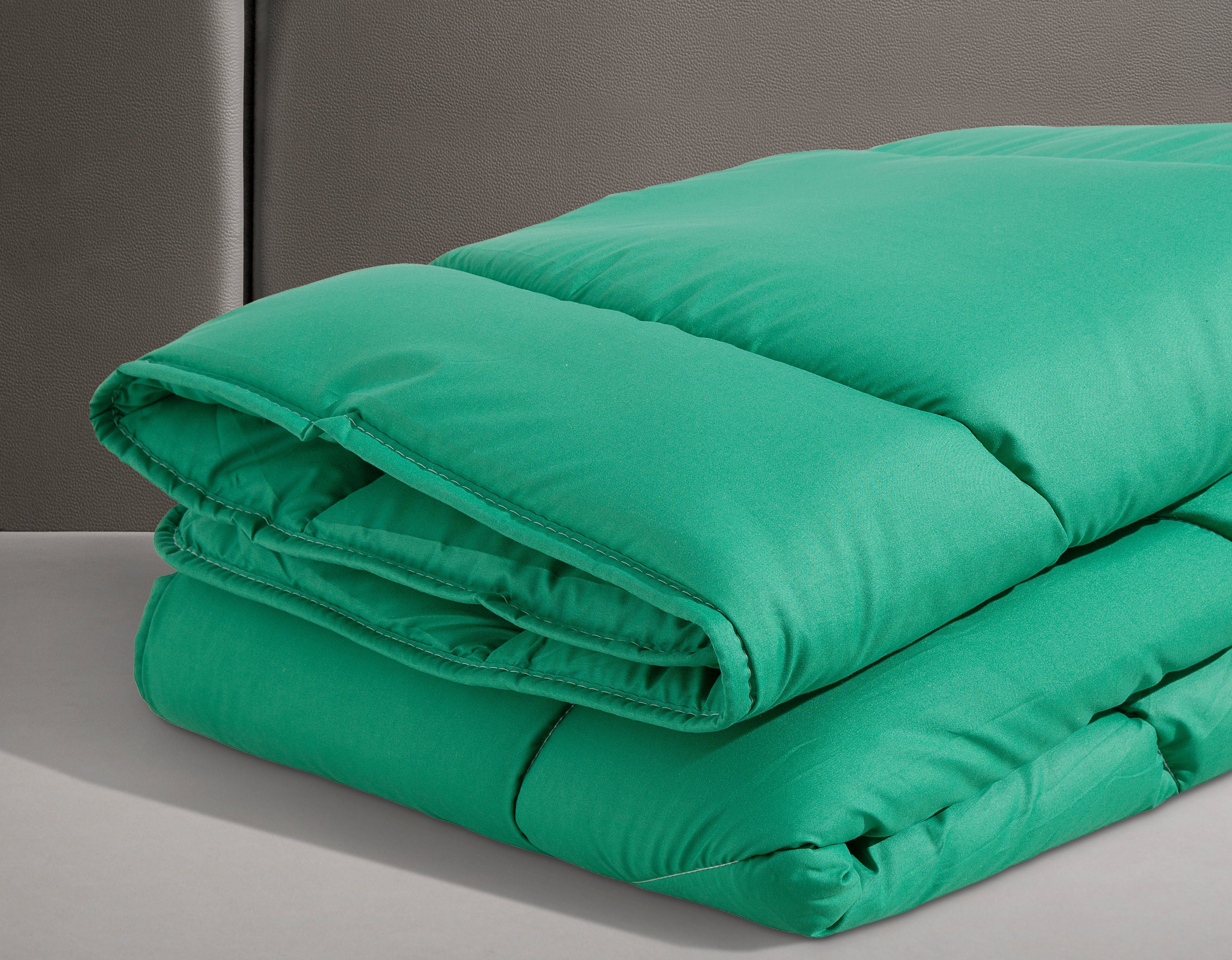 OTTO home Microfaserbettdecke Microlux, Bettdecke 135x200 cm und Übergrößen bis 240x220cm, Füllung: Feuchtigkeitsregulierende 3D Klimafaser (Polyester), Bezug: Microfaser-Feinbatist, fest versteppter Bezug - keine Bettwäsche nötig, Sommer, Winter