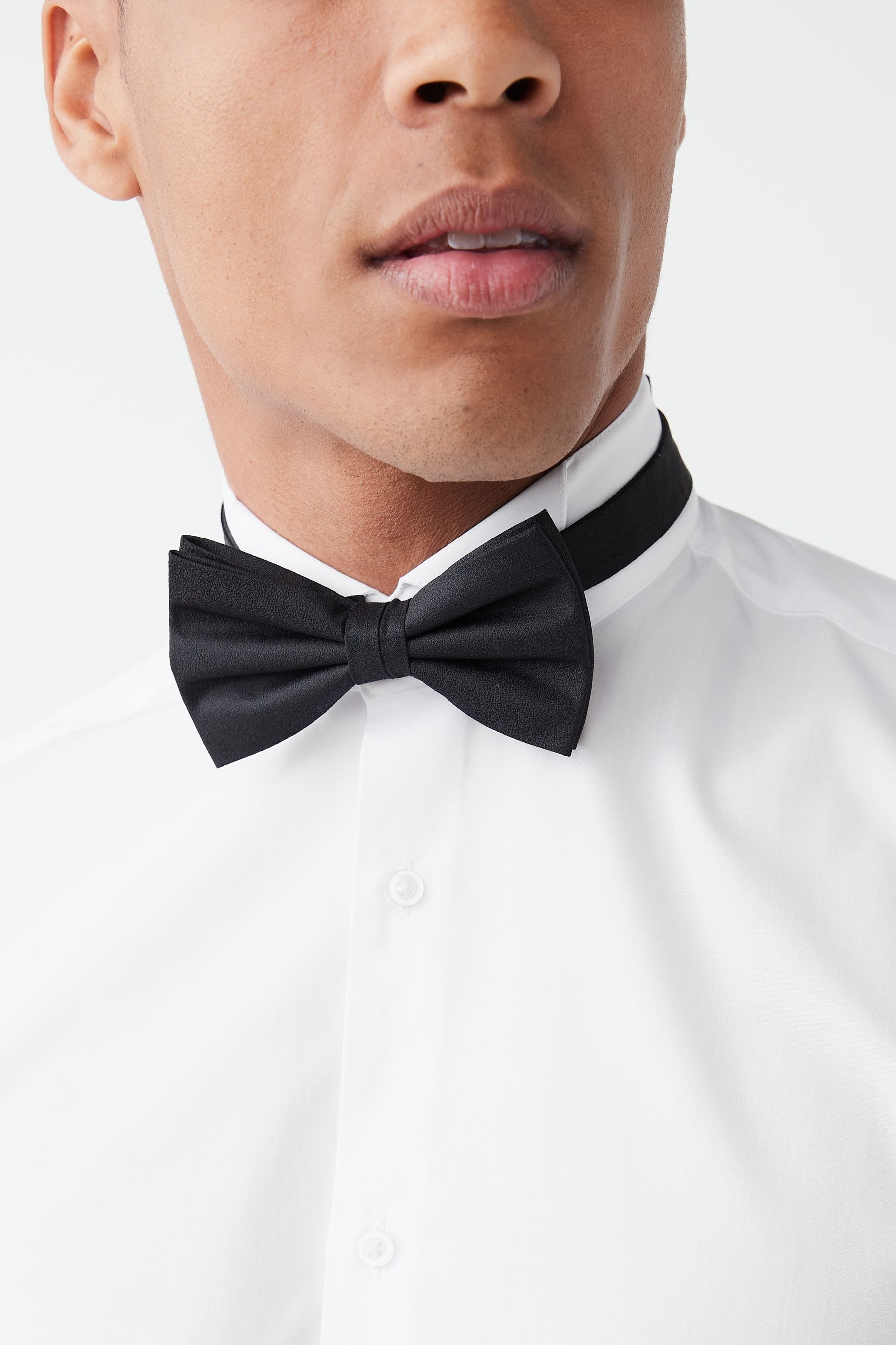 Next Smokinghemd Pflegeleichtes Slim-Fit-Hemd mit Kläppchenkragen günstig online kaufen