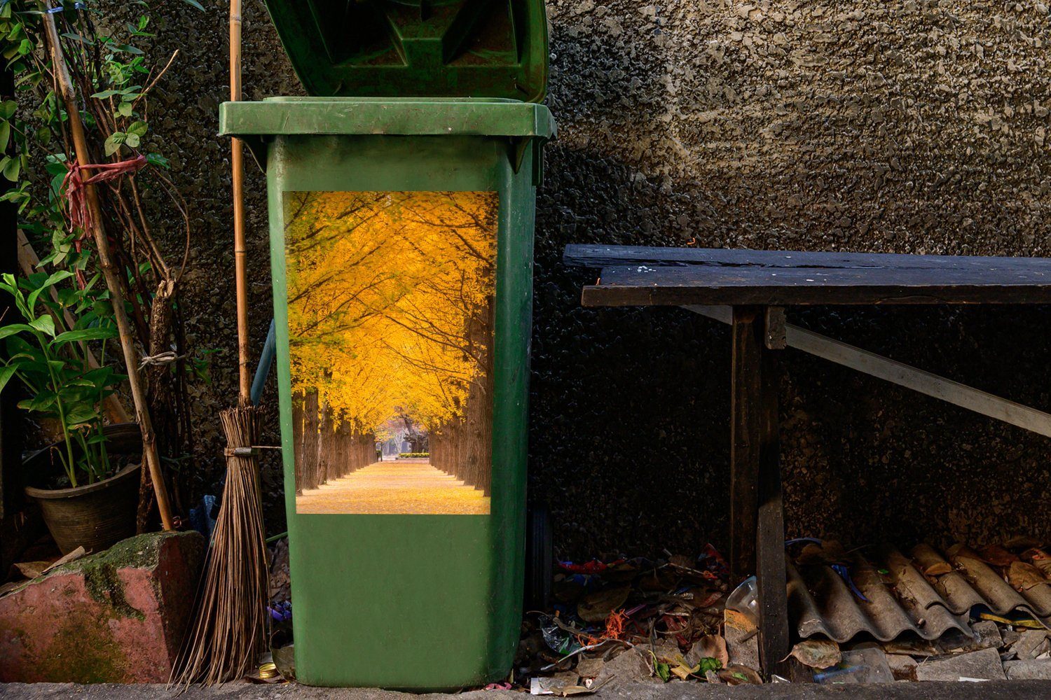 Abfalbehälter St), Container, MuchoWow Sticker, Mülleimer-aufkleber, Wandsticker Mülltonne, Bäume in Südkorea Gelbe (1