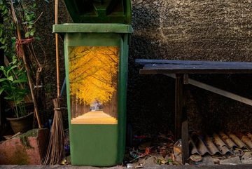 MuchoWow Wandsticker Gelbe Bäume in Südkorea (1 St), Mülleimer-aufkleber, Mülltonne, Sticker, Container, Abfalbehälter