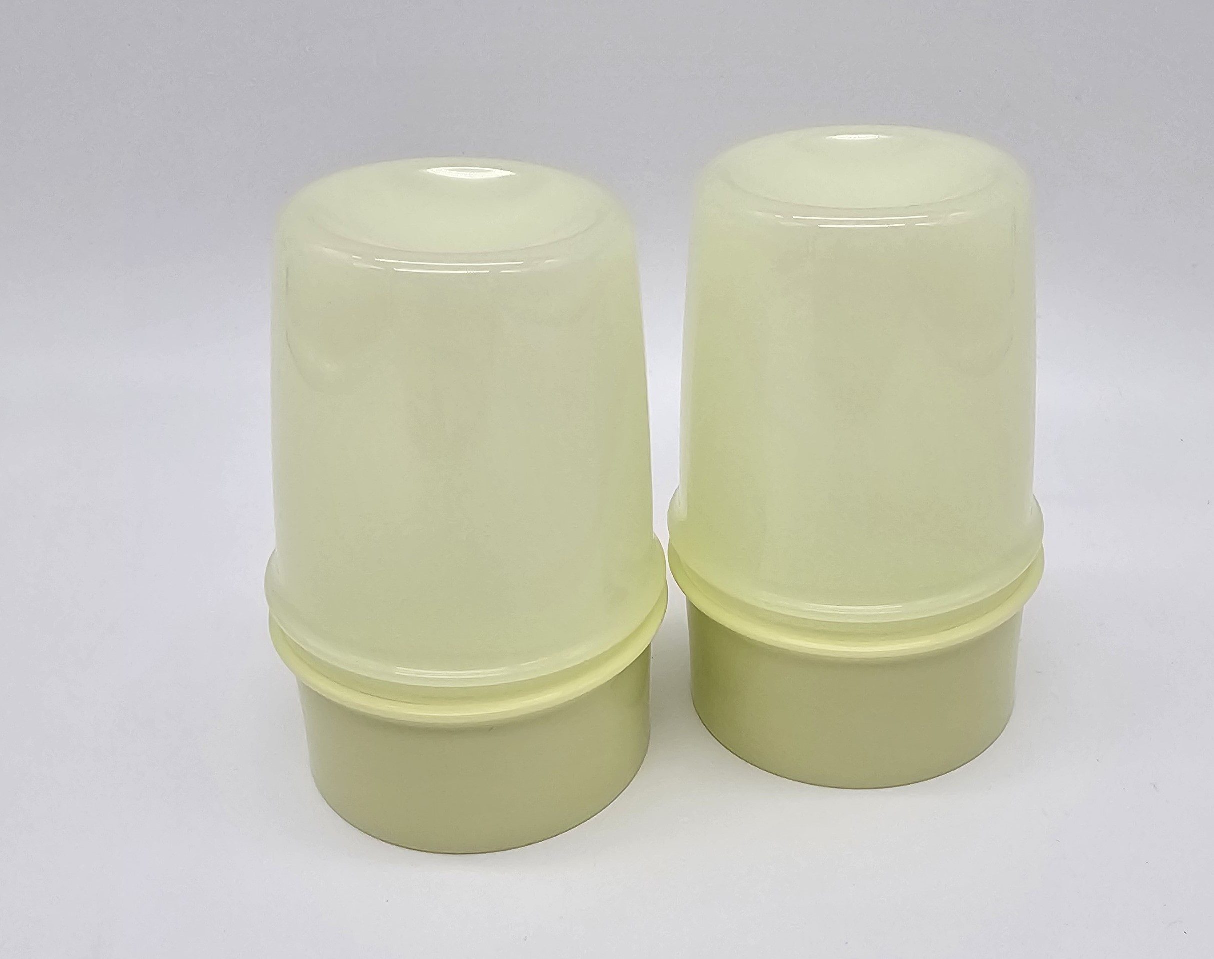 TUPPERWARE Подставки для яиц Tupperware Подставки для яиц 2er Set / Thermofunktion
