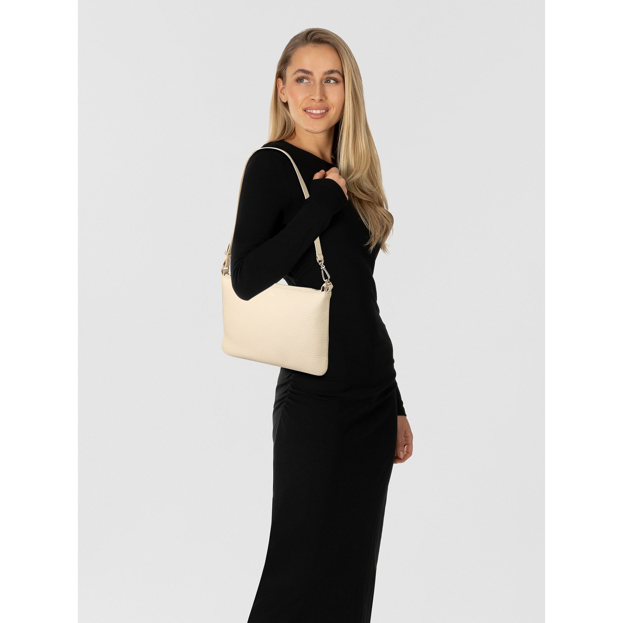 COCCINELLE Clutch C-Easy, Leder