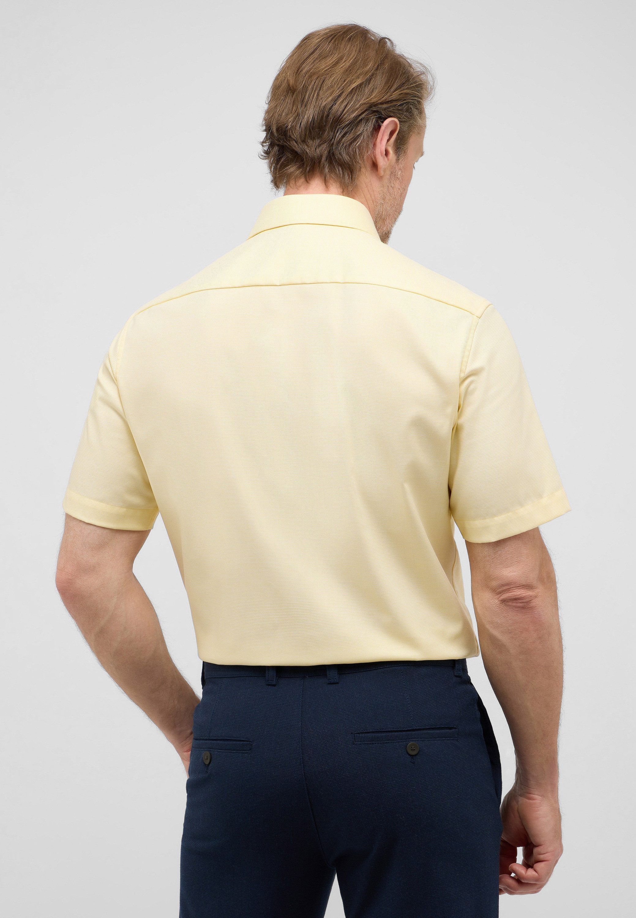 Eterna Kurzarmhemd MODERN FIT NON IRON (bügelfrei) günstig online kaufen