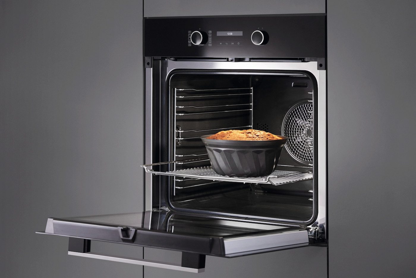 Miele Einbaubackofen H 2465 B Active, PerfectClean, Per WLAN vernetzbar und PerfectClean zur besonders leichten Reinigung