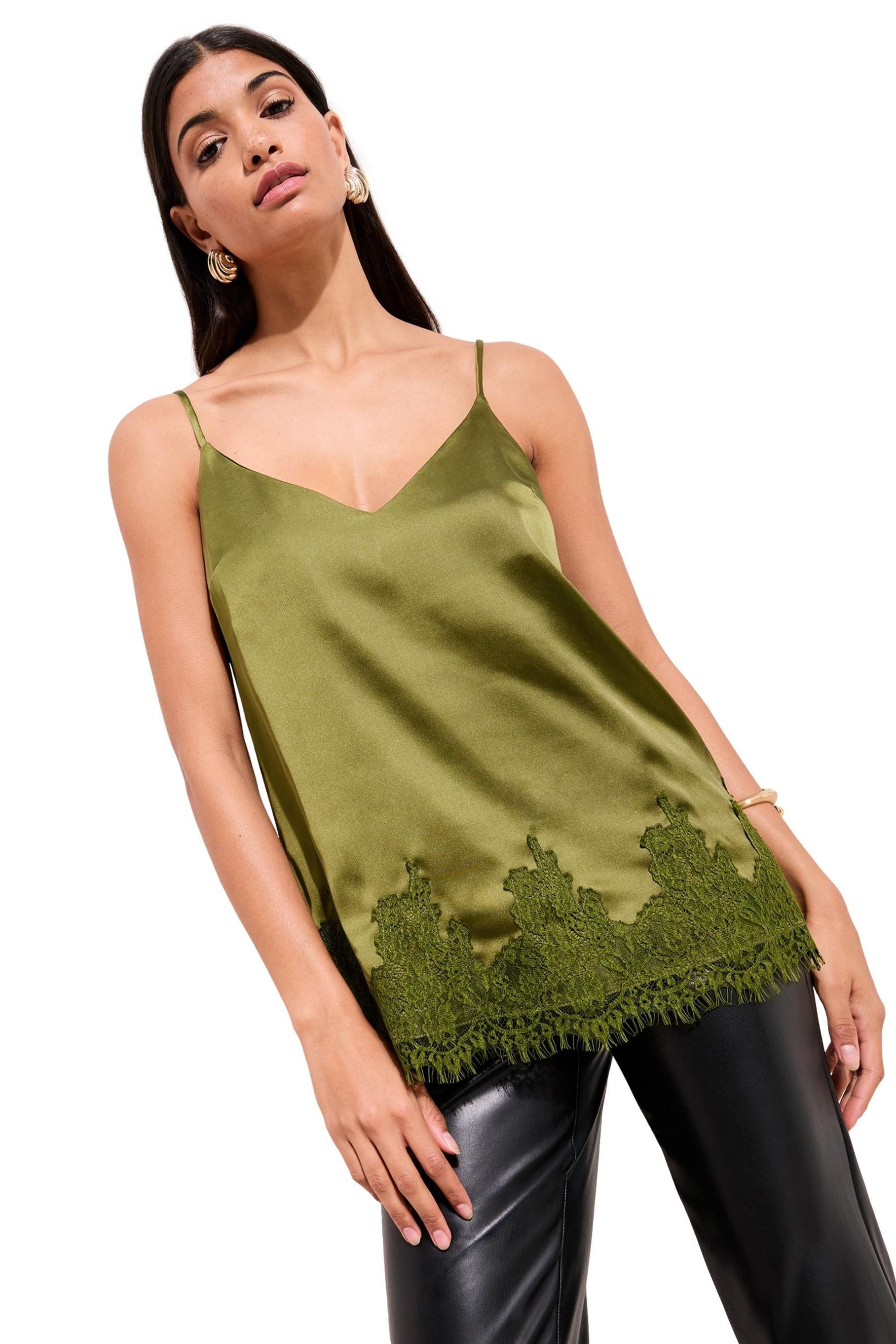 Friends Like These Trägertop Friends Like These Satin-Camisole, V-Ausschnitt (1-tlg)