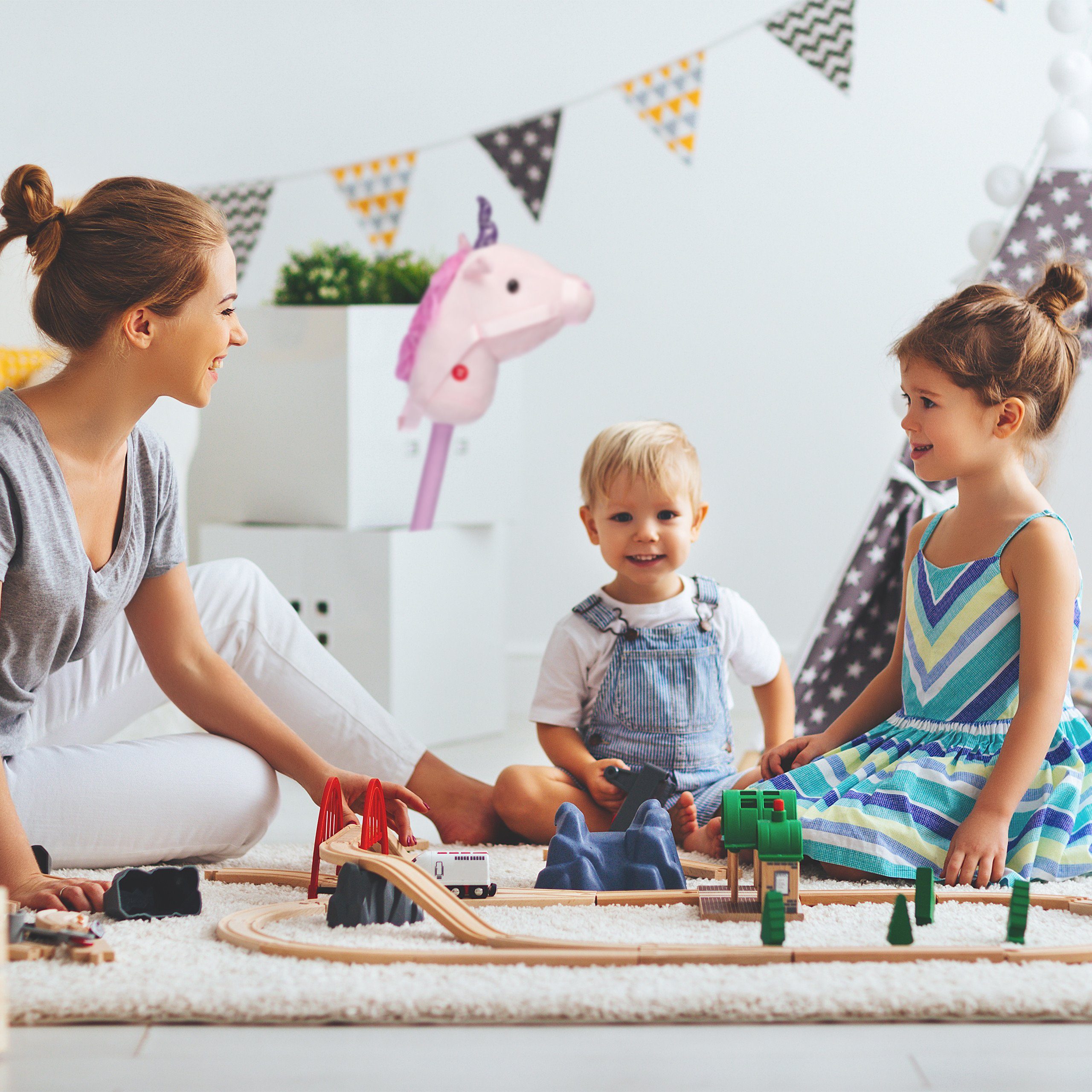 relaxdays Steckenpferd Einhorn mit Sound