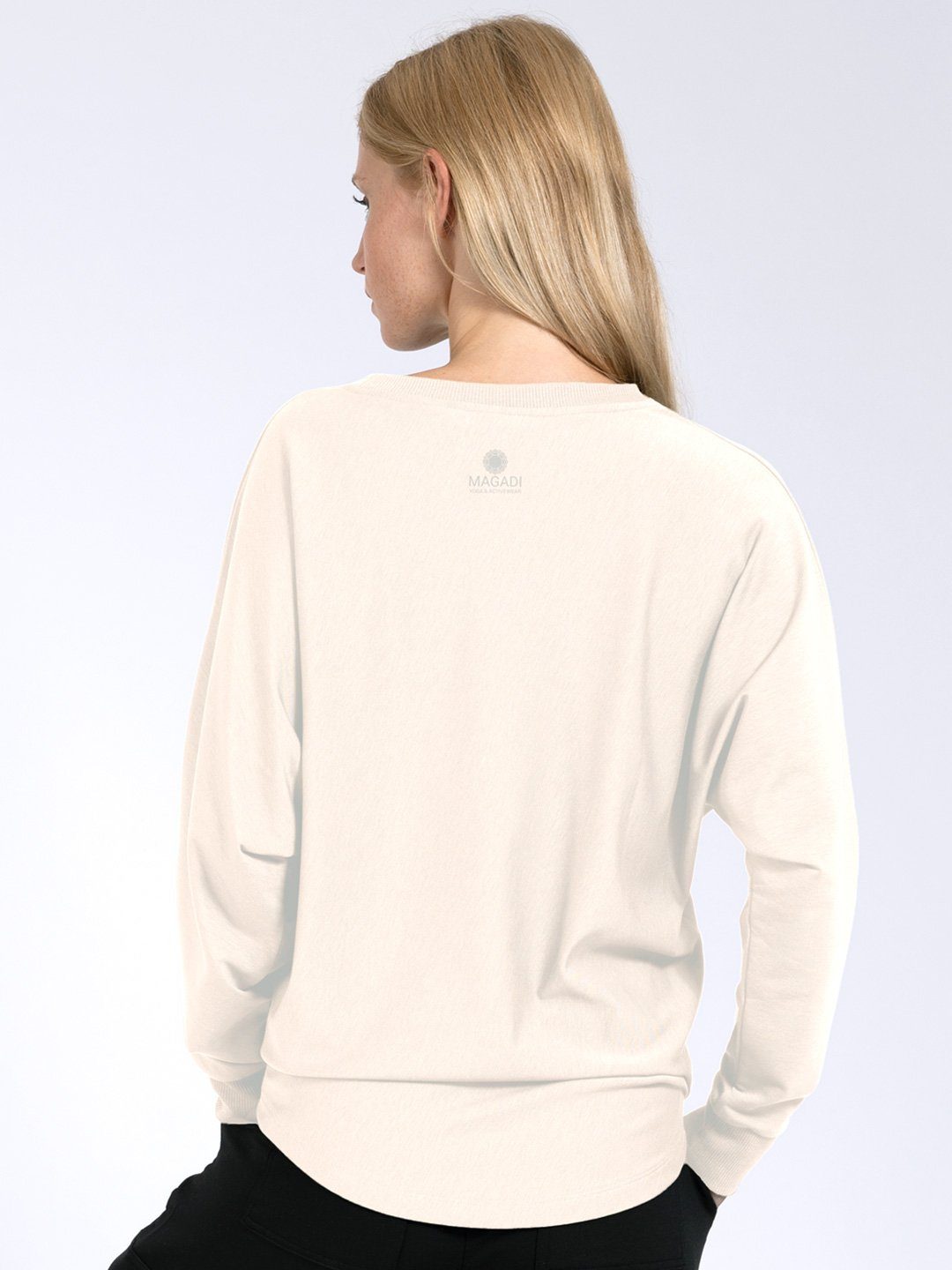 Magadi Yoga & Relax Shirt Anna aus weichem Naturmaterial
