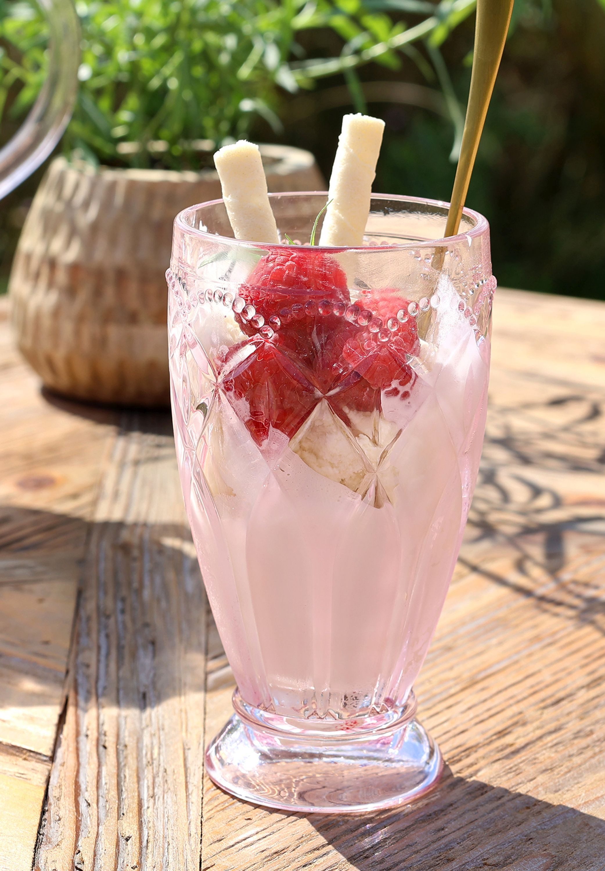Chic Antique Gläser-Set Chic Antique - Wasserglas Trinkglas Glas 350ml Rosa mit Muster, Glas