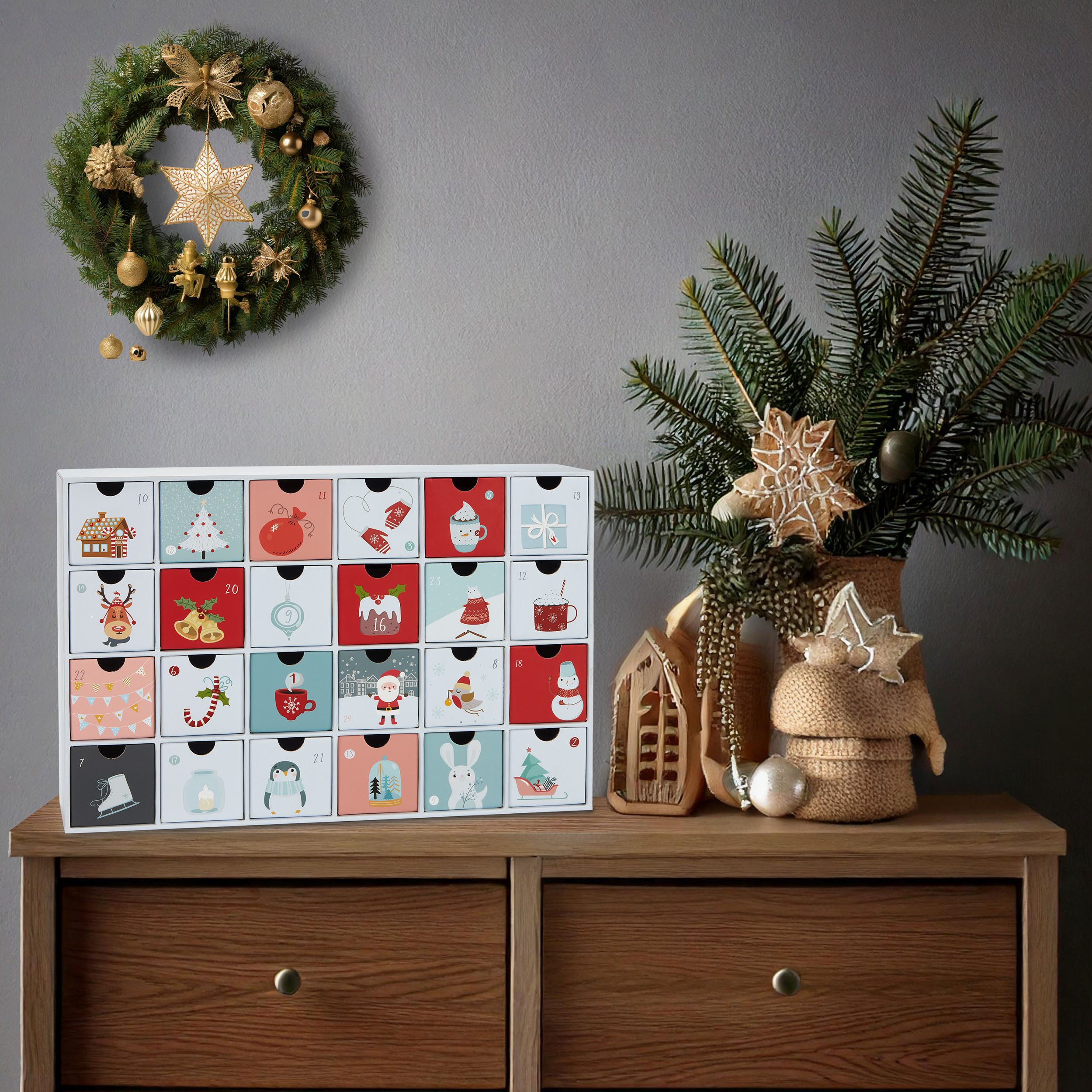 BRUBAKER befüllbarer Adventskalender Sweet Chistmas - Weihnachtskalender zum Befüllen (39 cm groß aus Pappe, 1-tlg), DIY Kalender mit 24 Türchen für Gutscheine  – Bild 4 von 5