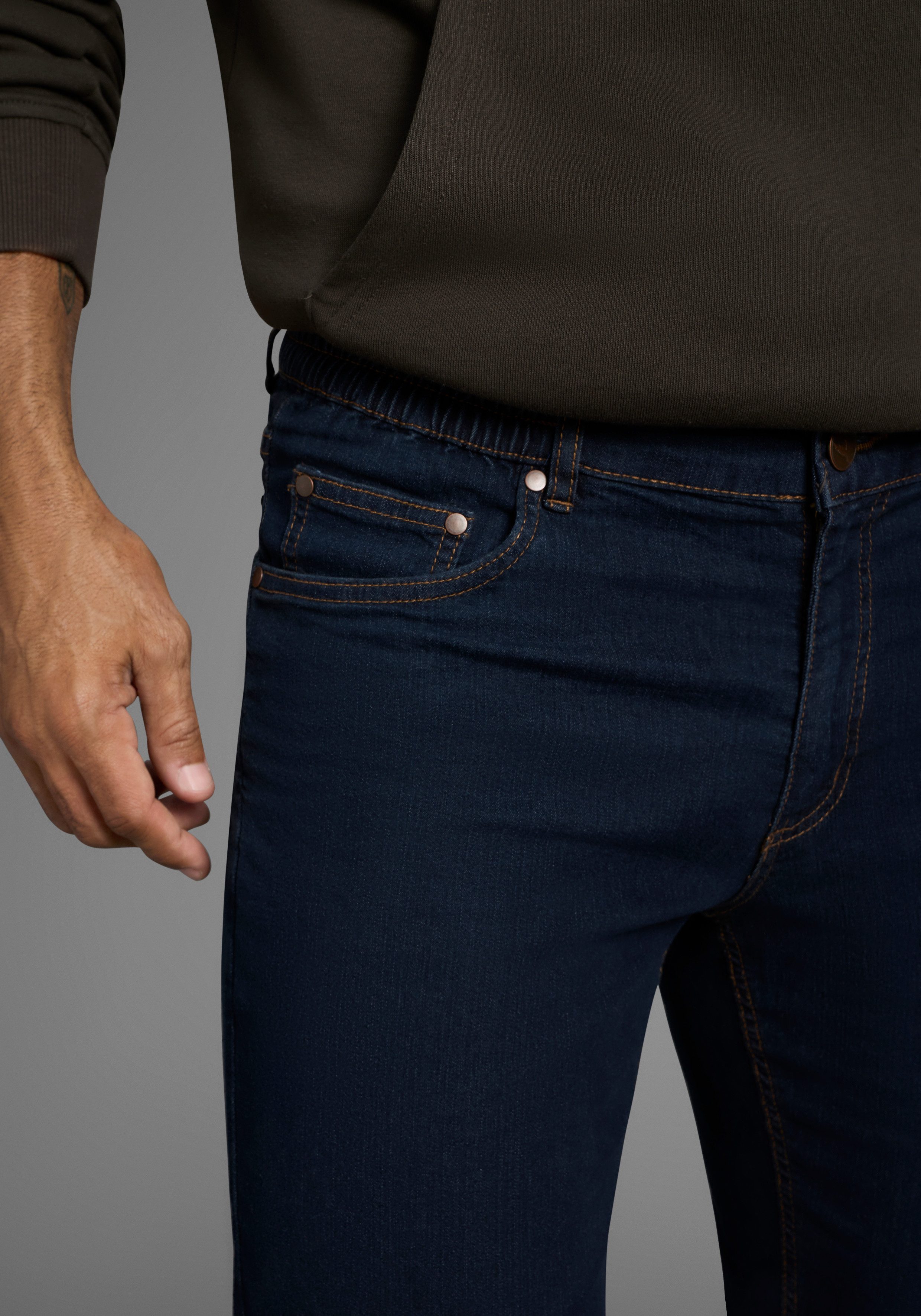 Arizona Dehnbund-Jeans Paul elastischer Dehnbund, Comfort-Fit, gerader Beinschnitt