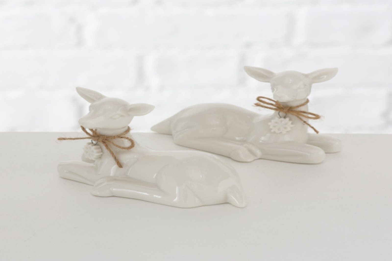 BOLTZE GRUPPE GmbH Weihnachtsfigur Reh liegend Höhe 8 cm Figur Porzellan De günstig online kaufen