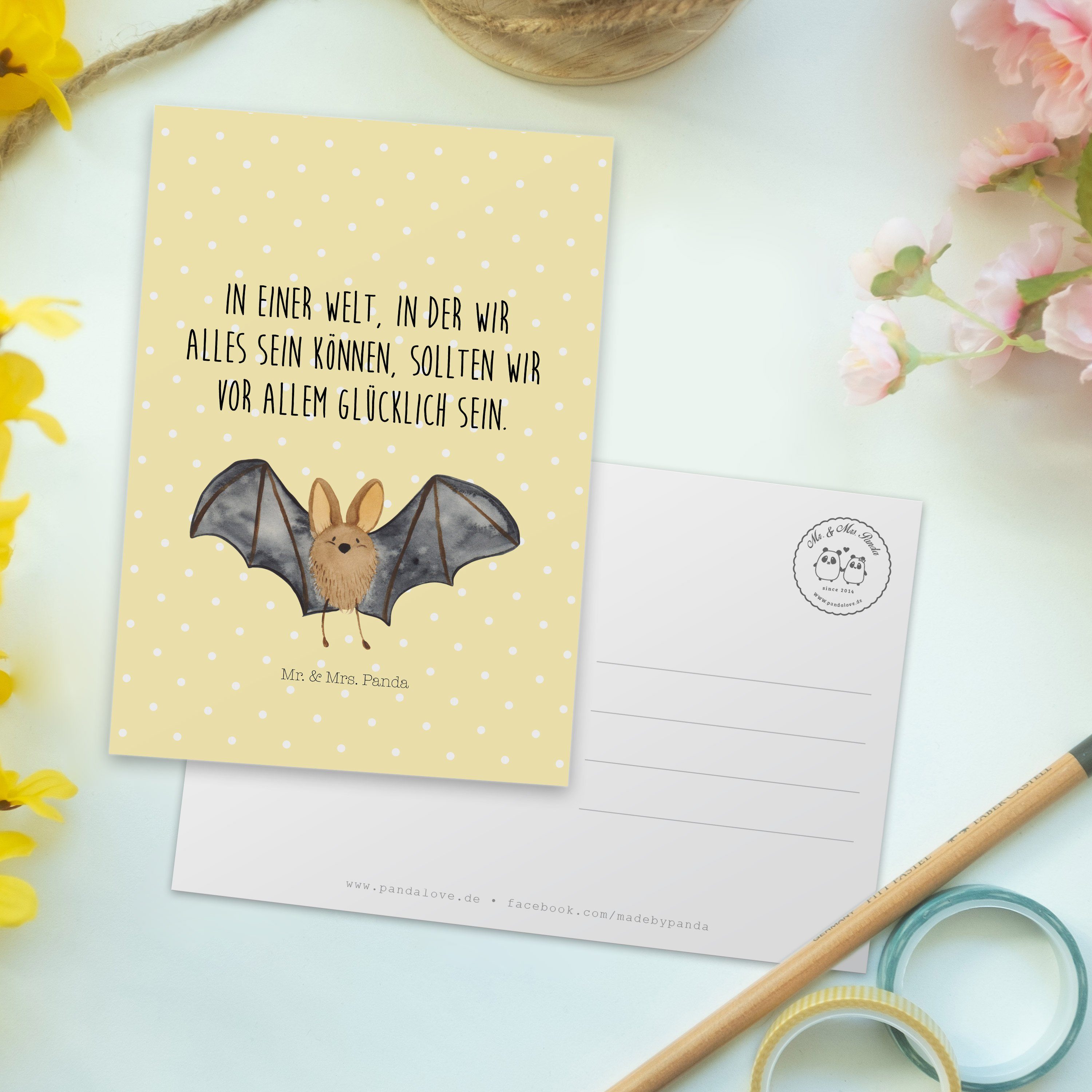 Pastell Fledermaus Geschenk, Einladungskarte, Panda - Gelb Flügel - Postkarte Einladu & Mr. Mrs.