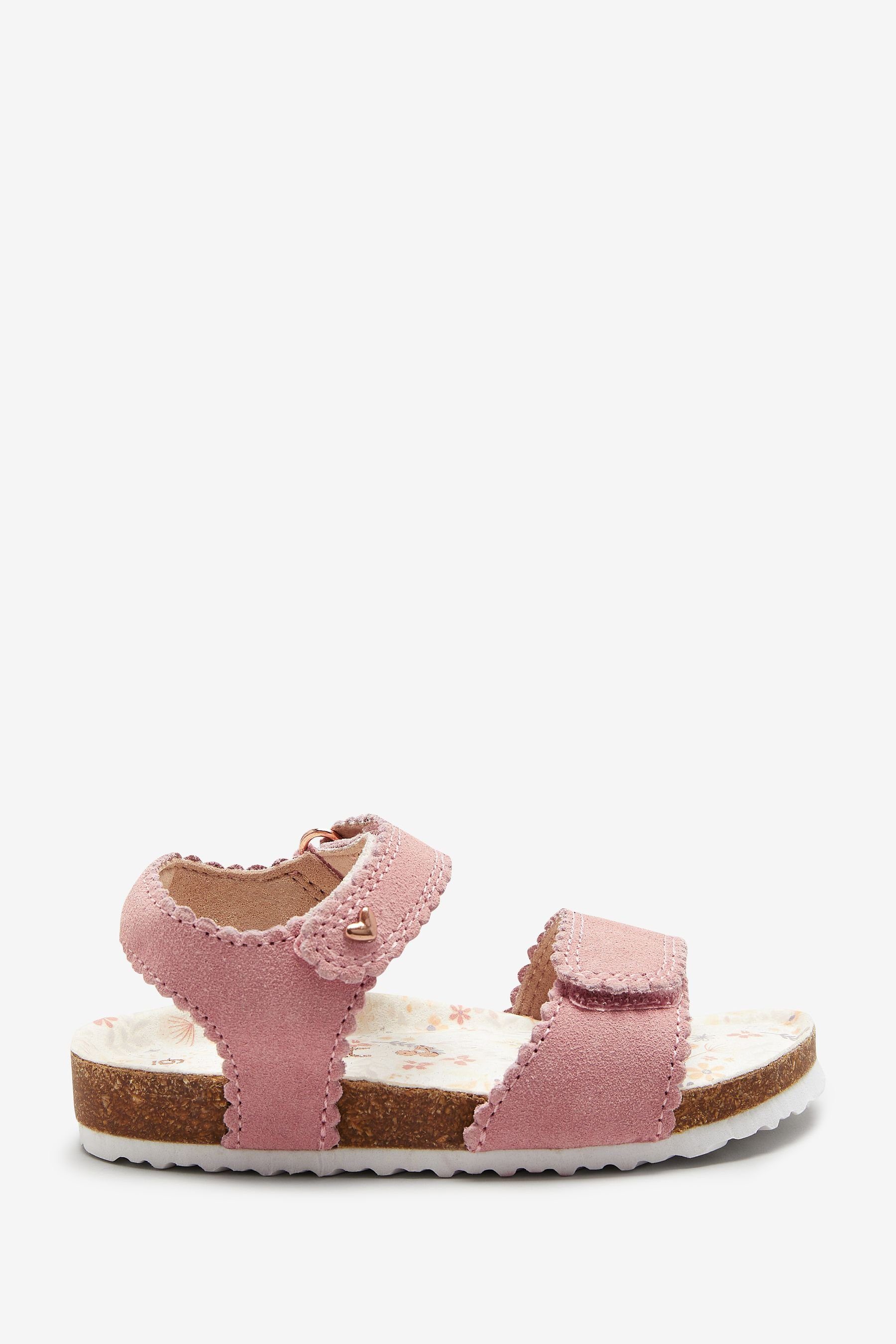 Next Sandale mit Kork-Fußbett, Breite Passform Sandale (1-tlg) Pink Leather Scallop