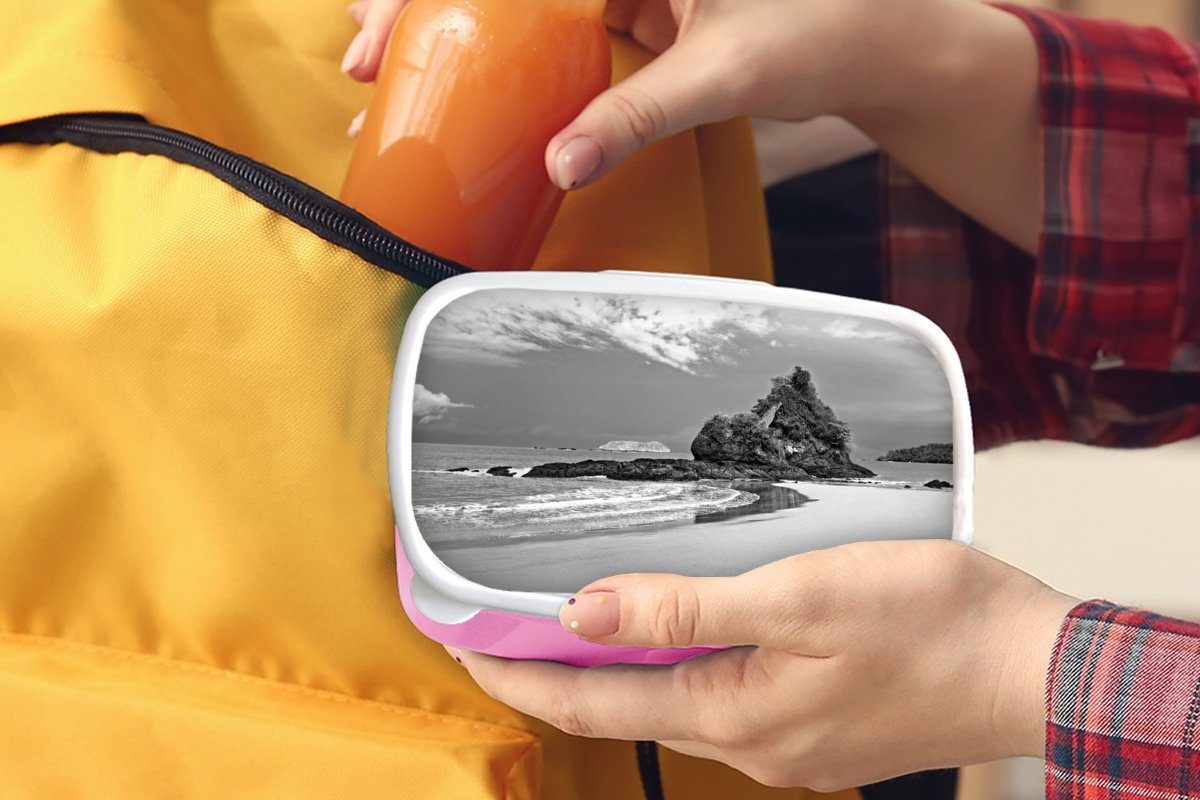 MuchoWow Lunchbox Das Paradies am Weiß, (2-tlg), Schwarz Erwachsene, Mädchen, Brotbox Kinder, Snackbox, Costa Kunststoff, und für rosa Brotdose von Kunststoff in Rica Strand