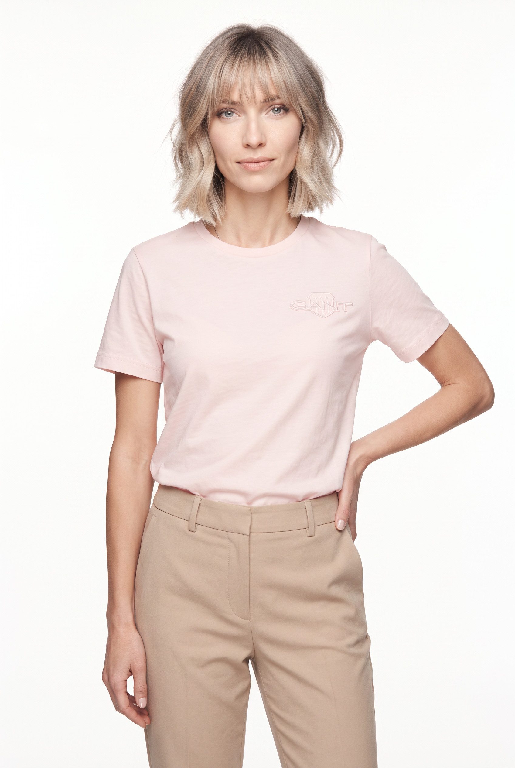 Gant T-Shirt REG TONAL SHIELD SS T-SHIRT Rundhals, Ton in Ton Stickerei