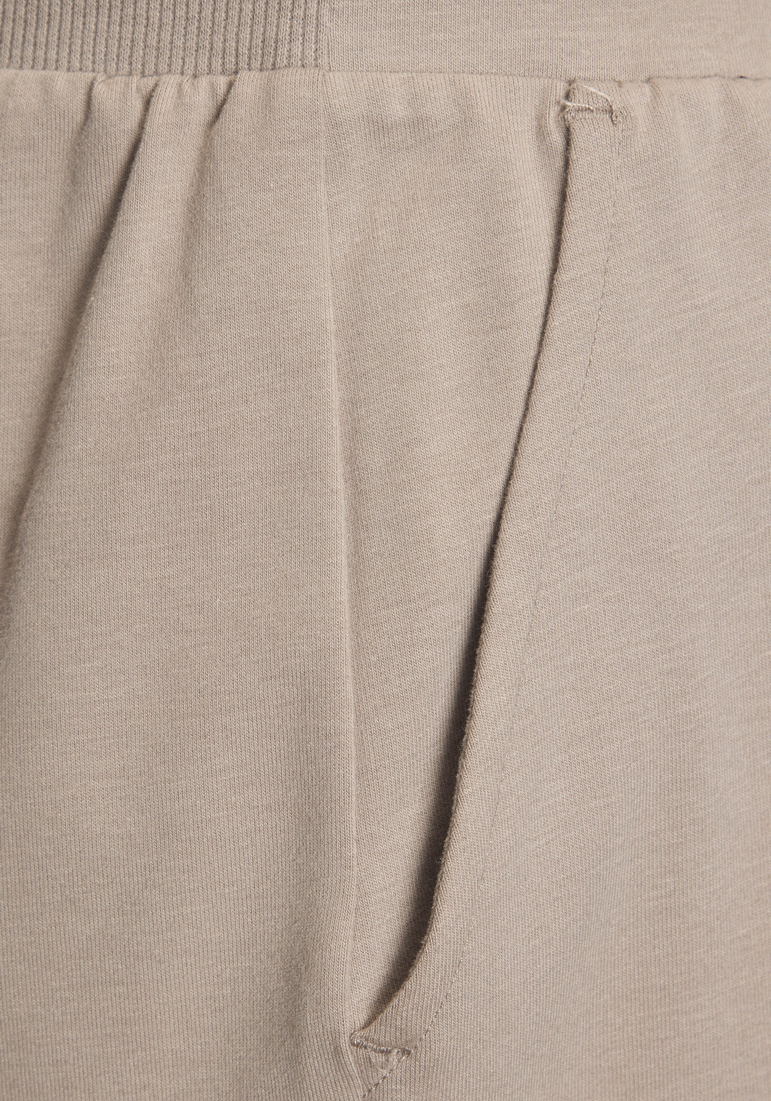 Elbsand 7/8-Hose Sanna aus Sweatware mit weitem Bein, verkürzte Sweathose, casual – Bild 5 von 5