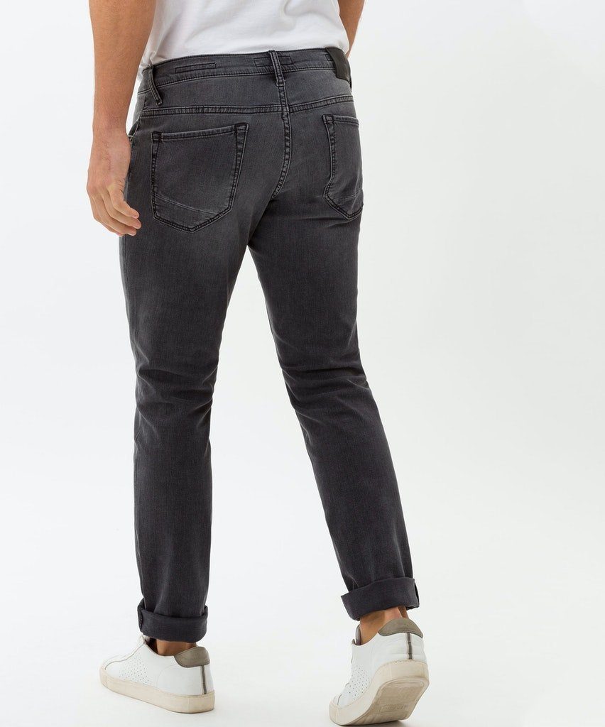 Brax / / He.Jeans STYLE.CHUCK Bequeme Brax 05 Jeans