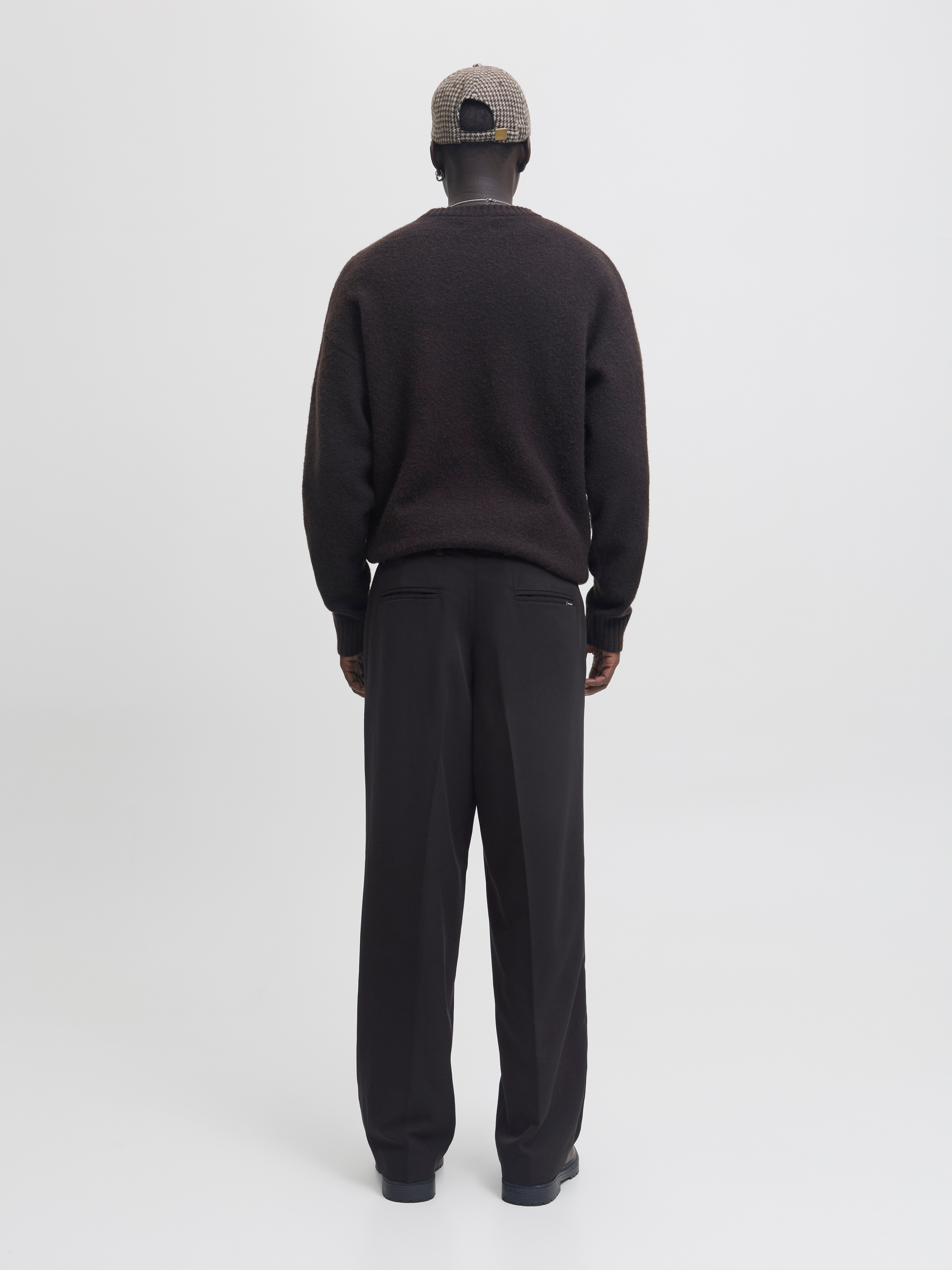 Jack & Jones Anzughose JPSTBILL TOBY CHINO NOOS Materialmix, weit geschnitten, niedrige Taille