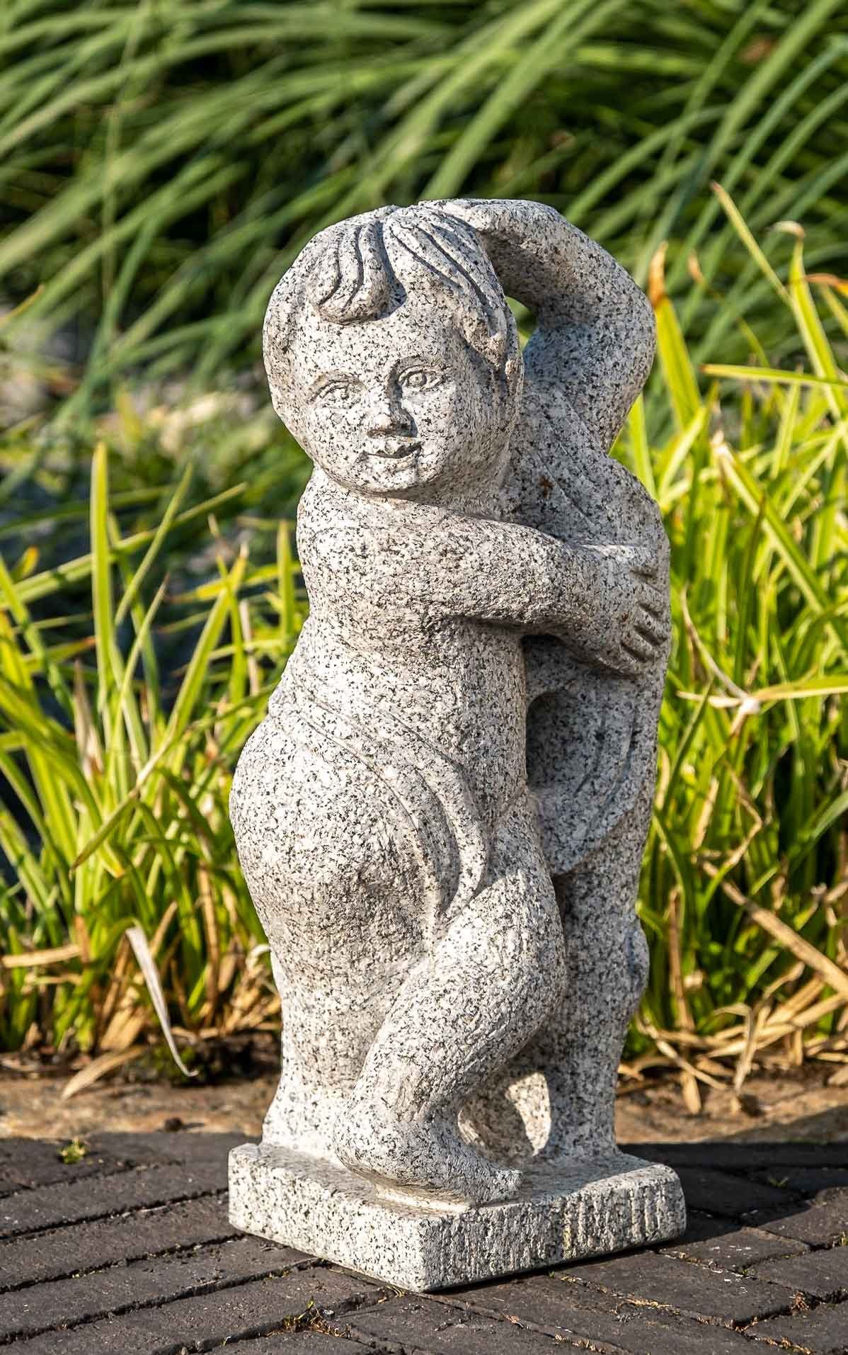 IDYL Gartenfigur IDYL Granit Figur – Regen – witterungsbeständig sehr Frost, ein gegen Naturprodukt Engel, robust UV-Strahlung. Granit – und