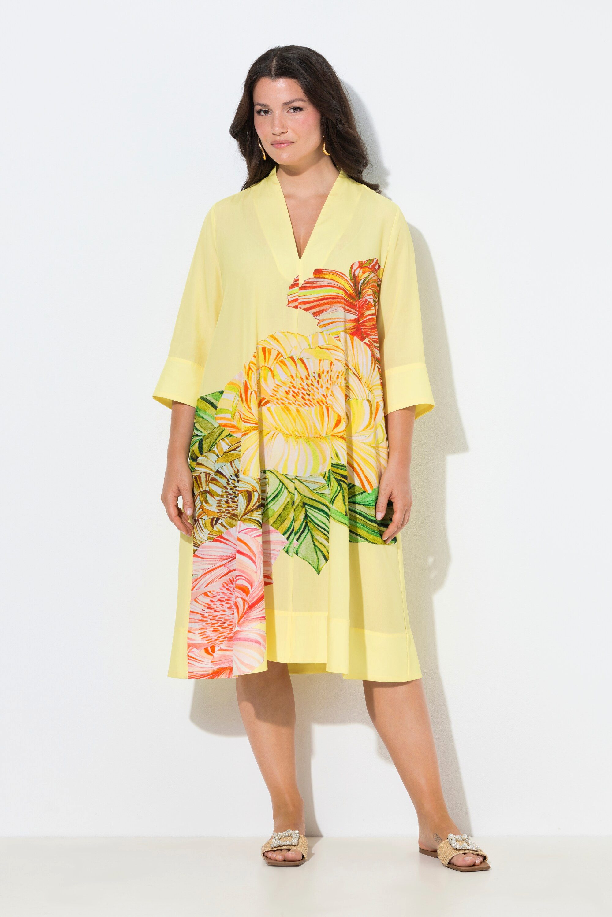 Ulla Popken Midikleid Midikleid Blüten Kelchkragen 3/4-Arm Lyocell