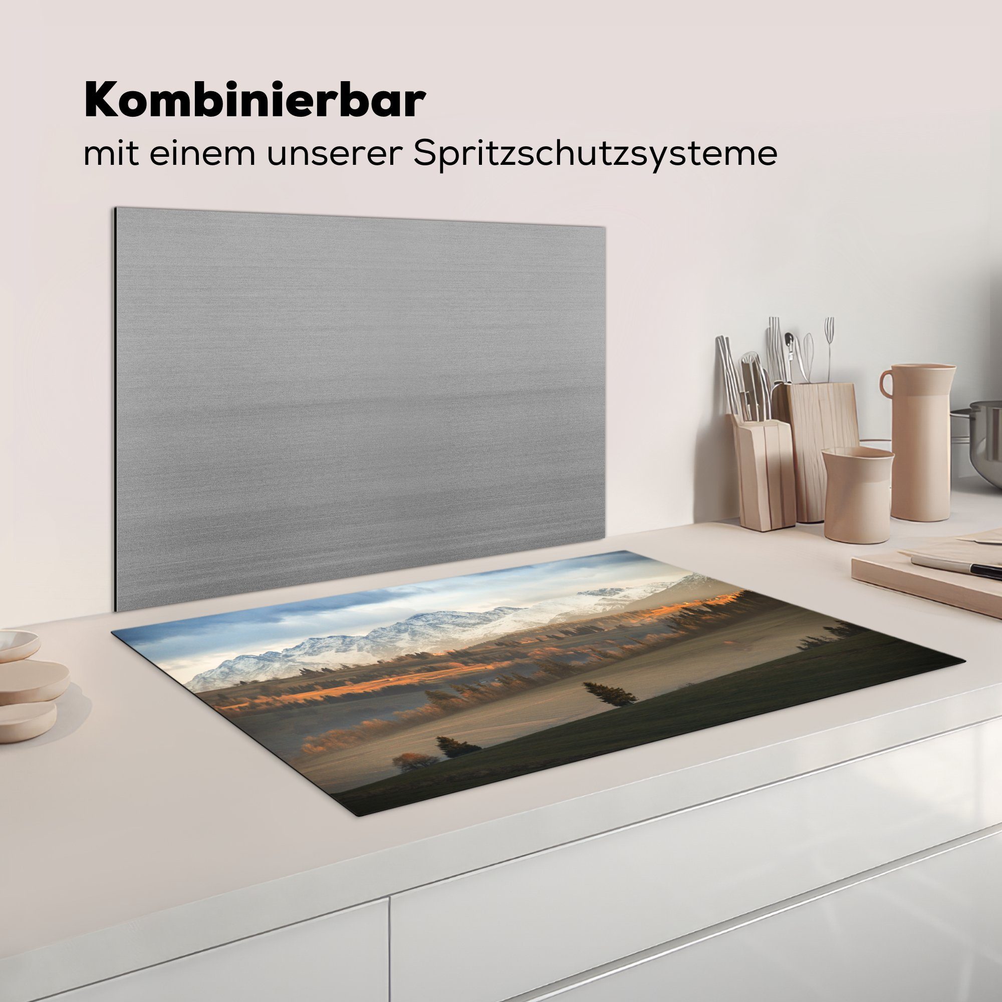 81x52 Vinyl, für Ceranfeldabdeckung cm, Herdblende-/Abdeckplatte Polens, Induktionskochfeld die Berge (1 tlg), MuchoWow küche, Schutz Die